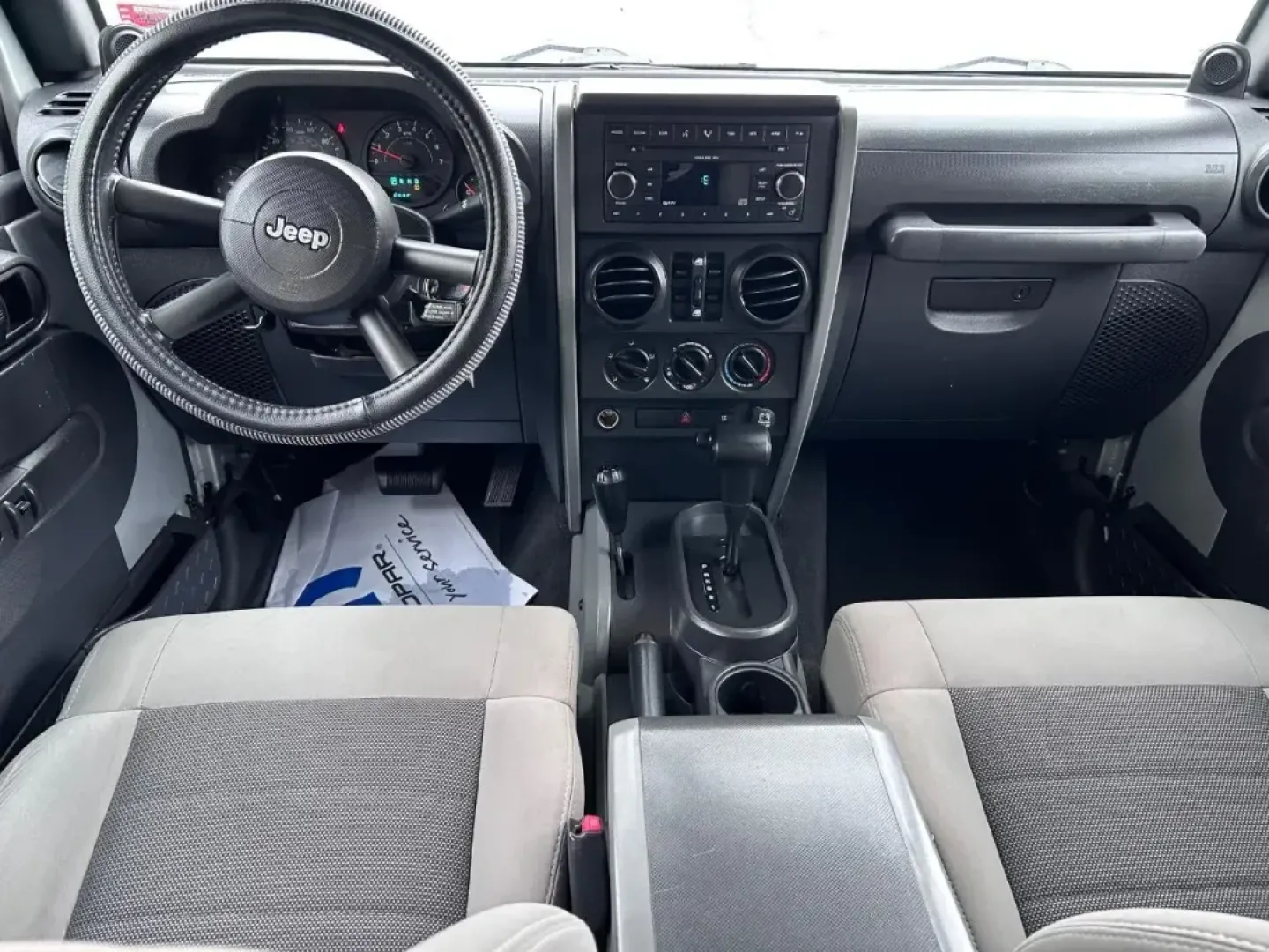 2008 /Dark/Medium Slate Gray Cloth Jeep Wrangler Unlimited X (1J4GA39108L) with an 3.8L OHV 12-valve SMPI V6 engine, located at 970 Woodlawn Dr., Farmington, MO, 63640, (573) 431-7800, 37.825642, -90.468674 - **Adventure Awaits: Discover the 2008 Jeep Wrangler Unlimited X at Pettus CDJR Farmington!**<br /> <br /> Are you ready to embrace the spirit of adventure? If you're looking for a vehicle that can take you off the beaten path and provide exhilarating experiences, the 2008 Jeep Wrangler Unlimited X i - Photo#8