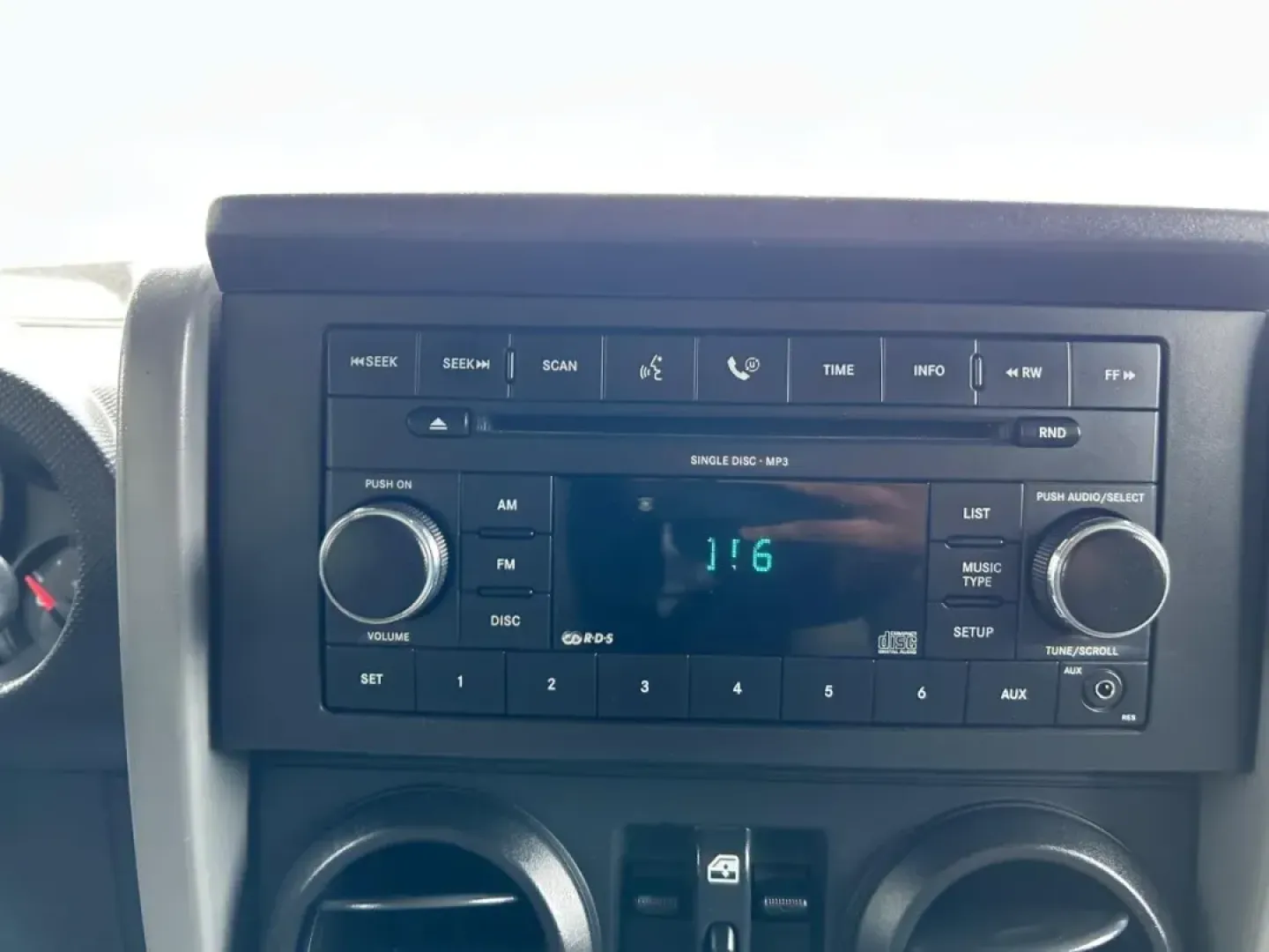 2008 /Dark/Medium Slate Gray Cloth Jeep Wrangler Unlimited X (1J4GA39108L) with an 3.8L OHV 12-valve SMPI V6 engine, located at 970 Woodlawn Dr., Farmington, MO, 63640, (573) 431-7800, 37.825642, -90.468674 - **Adventure Awaits: Discover the 2008 Jeep Wrangler Unlimited X at Pettus CDJR Farmington!**<br /> <br /> Are you ready to embrace the spirit of adventure? If you're looking for a vehicle that can take you off the beaten path and provide exhilarating experiences, the 2008 Jeep Wrangler Unlimited X i - Photo#10