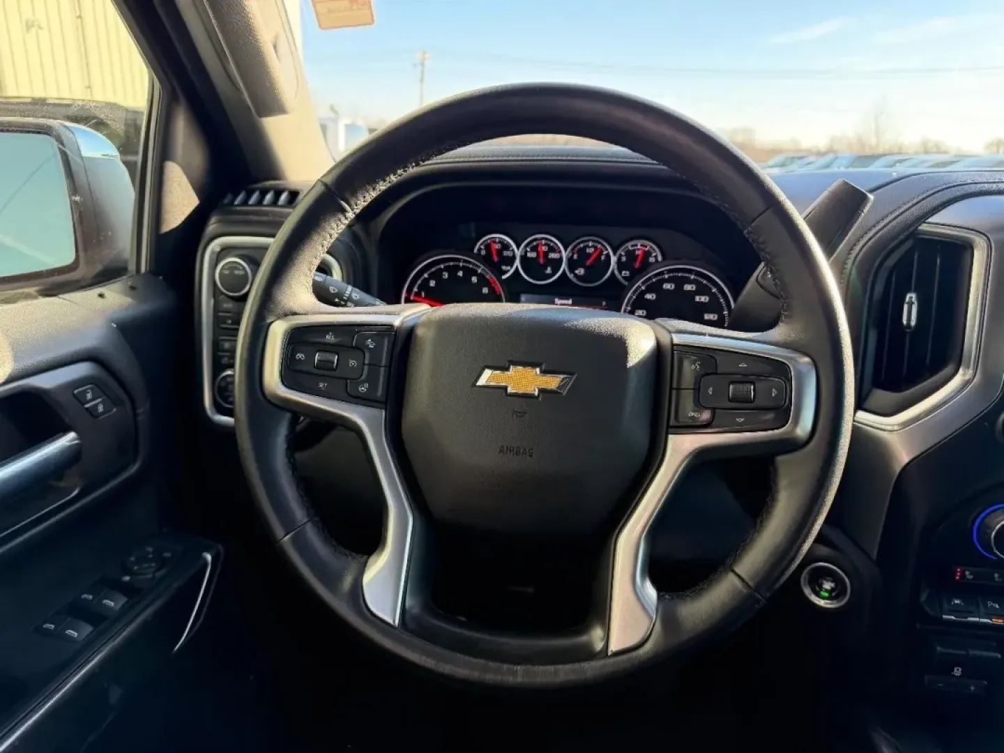 2021 /Jet Black Leather Chevrolet Silverado 1500 LTZ (1GCUYGEL6MZ) with an 6.2L engine, 6A transmission, located at 141 Commercial Dr, Fredericktown, MO, 63645, (573) 783-6432, 37.570087, -90.320648 - **Discover the 2021 Chevrolet Silverado 1500 LTZ The Ultimate Truck for Your Adventurous Lifestyle!**<br /> <br /> If you're searching for an impressive blend of power, comfort, and cutting-edge technology, look no further than the 2021 Chevrolet Silverado 1500 LTZ available at Pettus Ford De Soto. - Photo#11