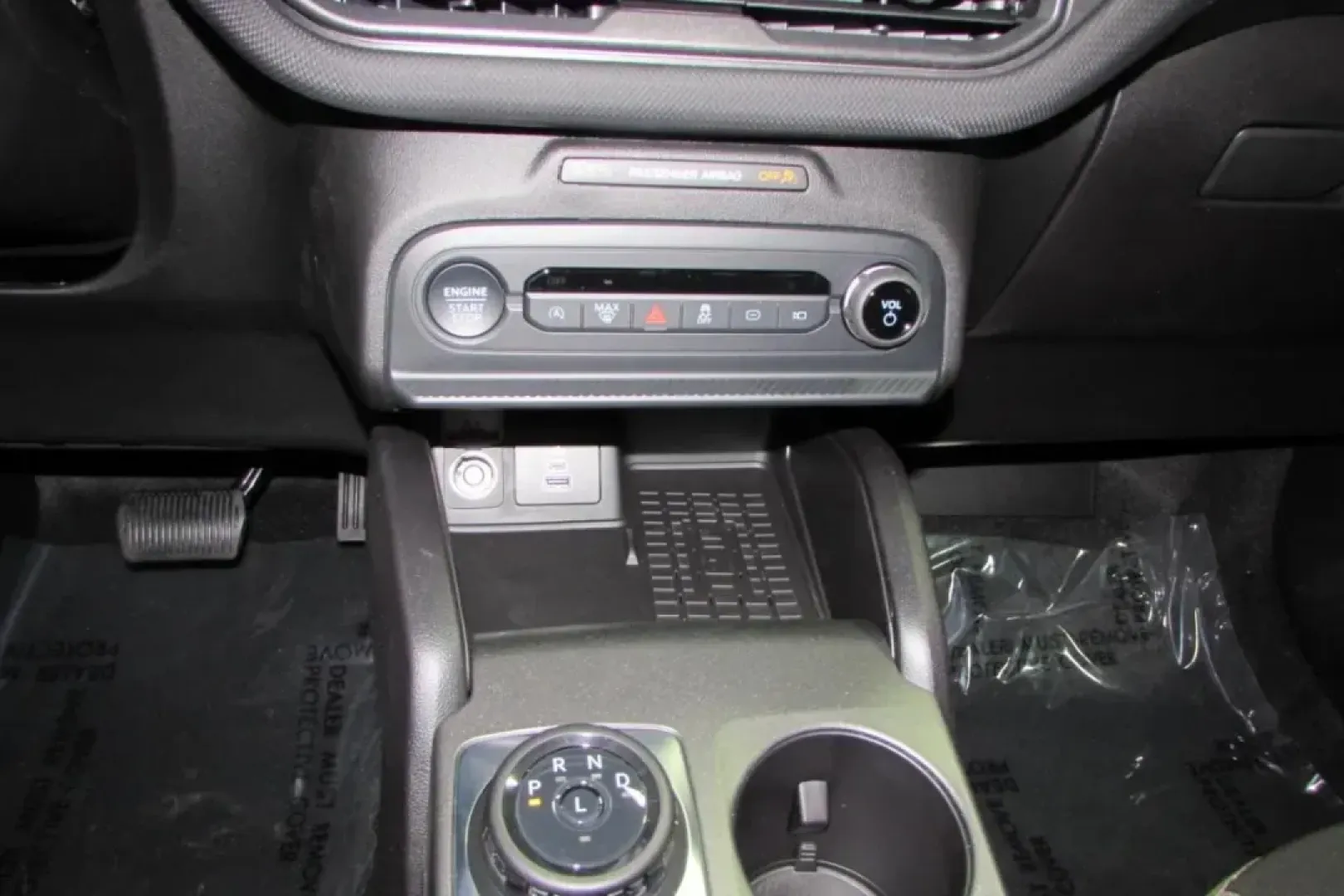 2025 /Ebony Cloth Ford Bronco Sport Big Bend (3FMCR9BN5SR) with an 1.5L EcoBoost engine, Automatic transmission, located at 12836 Highway 21, De Soto, MO, 63020, (636) 337-7777, 38.151867, -90.575615 - Adventure awaits with the 2025 Ford Bronco Sport Big Bend, a versatile SUV designed for those who crave both excitement and practicality in their daily life. Whether you're navigating the bustling streets of De Soto, MO, or tackling weekend road trips to local attractions like the scenic Huzzah Cons - Photo#20