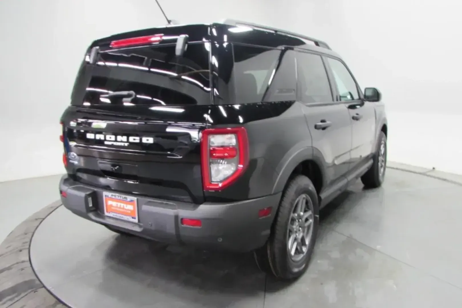 2025 /Ebony Cloth Ford Bronco Sport Big Bend (3FMCR9BN5SR) with an 1.5L EcoBoost engine, Automatic transmission, located at 12836 Highway 21, De Soto, MO, 63020, (636) 337-7777, 38.151867, -90.575615 - Adventure awaits with the 2025 Ford Bronco Sport Big Bend, a versatile SUV designed for those who crave both excitement and practicality in their daily life. Whether you're navigating the bustling streets of De Soto, MO, or tackling weekend road trips to local attractions like the scenic Huzzah Cons - Photo#37
