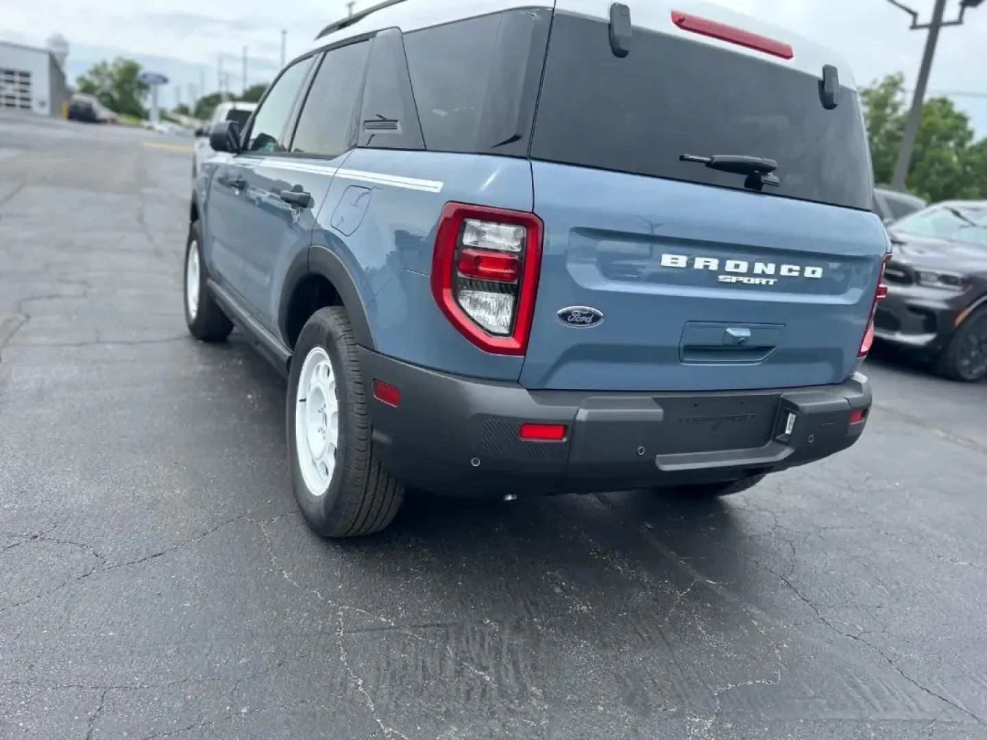 2025 /Navy Pier Cloth Ford Bronco Sport Heritage (3FMCR9GN5SR) with an 1.5L EcoBoost engine, Automatic transmission, located at 12836 Highway 21, De Soto, MO, 63020, (636) 337-7777, 38.151867, -90.575615 - **Adventure Awaits: Discover the 2025 Ford Bronco Sport Heritage at Pettus Ford De Soto!**<br /> <br /> Are you ready to elevate your adventures and make unforgettable memories? The 2025 Ford Bronco Sport Heritage, available at Pettus Ford De Soto, is the perfect companion for weekend getaways, outd - Photo#32