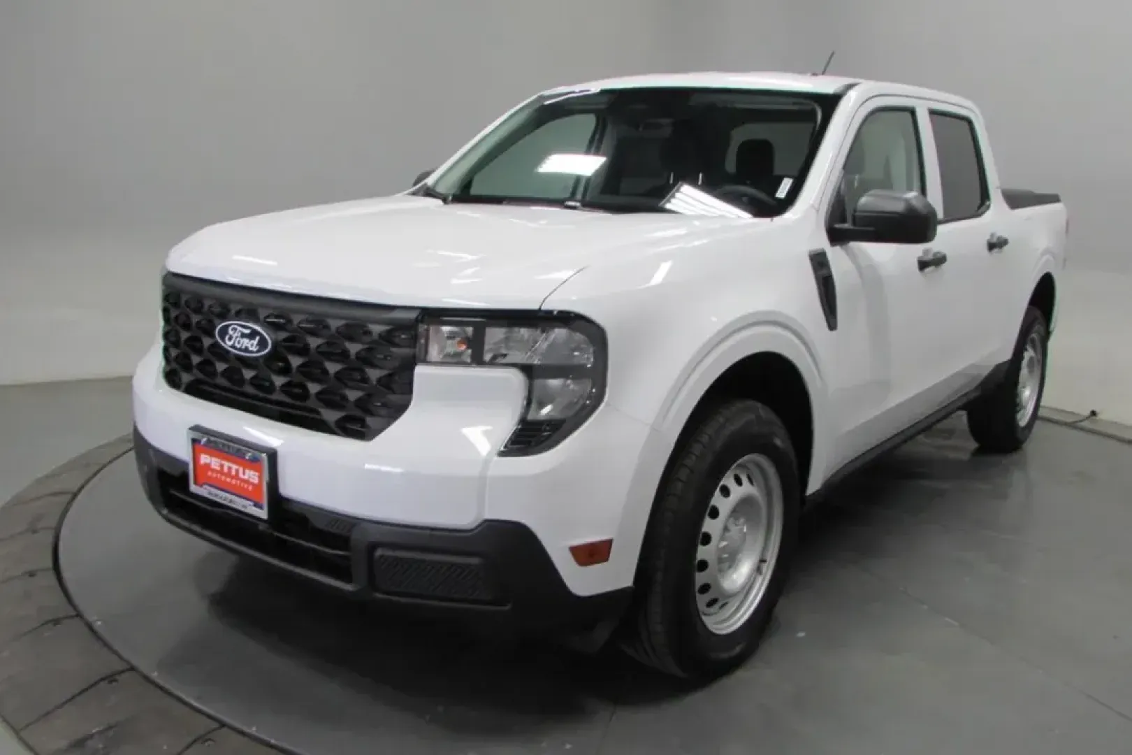 2025 /Black Onyx/Dark Slate Cloth Ford Maverick XL (3FTTW8A33SR) with an 2.5L Hybrid engine, Automatic transmission, located at 12836 Highway 21, De Soto, MO, 63020, (636) 337-7777, 38.151867, -90.575615 - NEW 2025 Ford Maverick XL from Pettus Ford De Soto, De Soto MO. - Photo#2