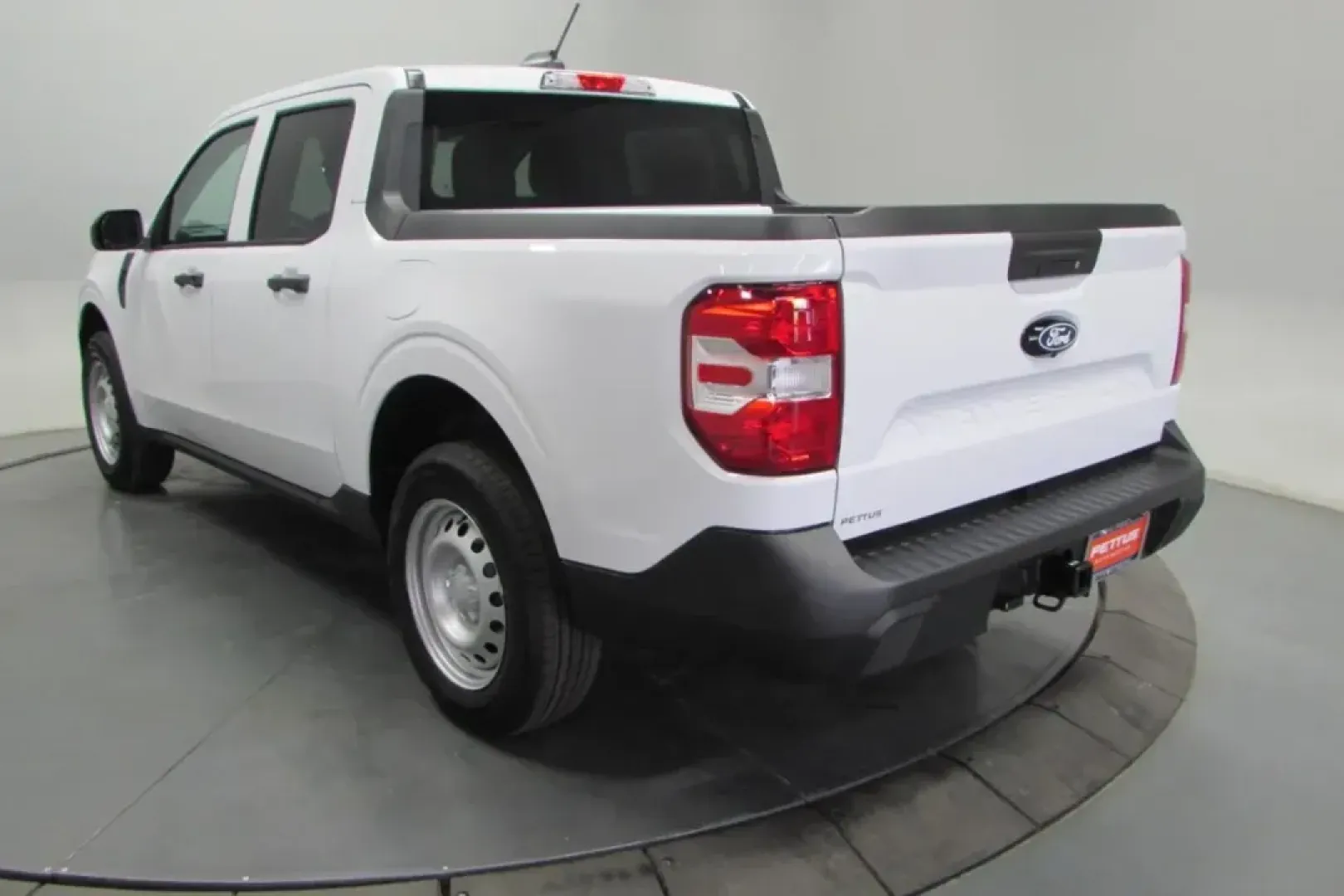 2025 /Black Onyx/Dark Slate Cloth Ford Maverick XL (3FTTW8A33SR) with an 2.5L Hybrid engine, Automatic transmission, located at 12836 Highway 21, De Soto, MO, 63020, (636) 337-7777, 38.151867, -90.575615 - NEW 2025 Ford Maverick XL from Pettus Ford De Soto, De Soto MO. - Photo#5