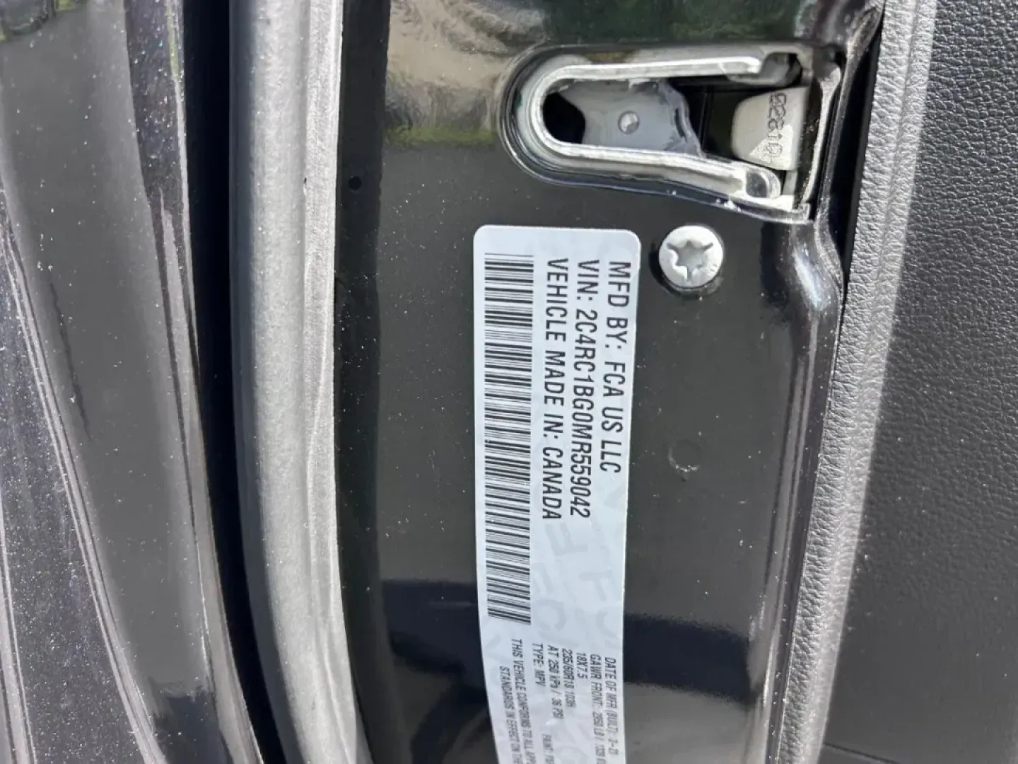 2021 /Black Leather Chrysler Pacifica Touring L (2C4RC1BG0MR) with an 3.6L V6 24V VVT UPG I engine, Automatic transmission, located at 970 Woodlawn Dr., Farmington, MO, 63640, (573) 431-7800, 37.825642, -90.468674 - USED 2021 Chrysler Pacifica Touring L from Pettus CDJR Farmington, Farmington MO. - Photo#26