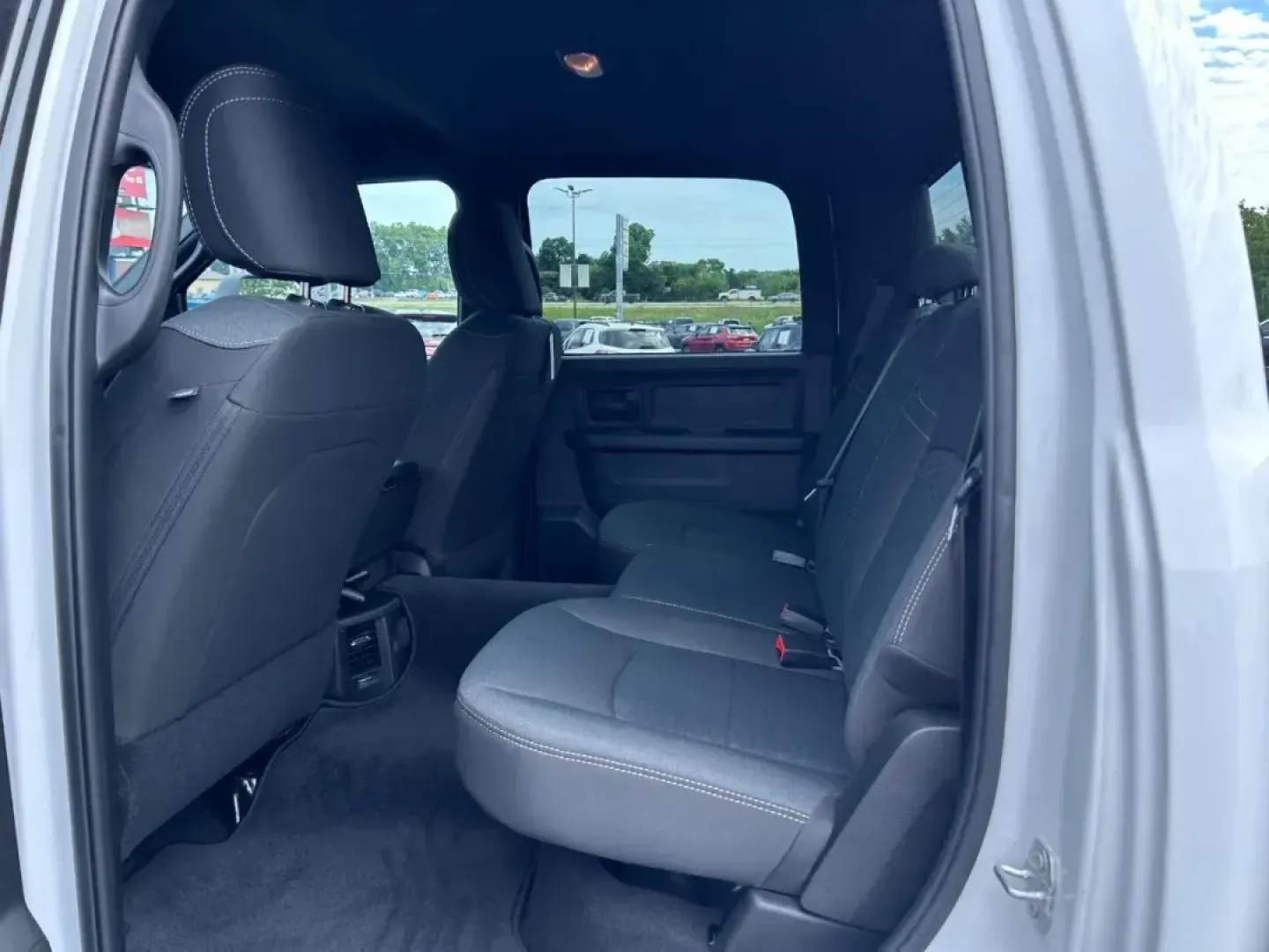 2025 /Diesel Gray/Black Cloth Ram 2500 Tradesman (3C6UR5HJXSG) with an 6.4L V8 HEMI HD engine, located at 970 Woodlawn Dr., Farmington, MO, 63640, (573) 431-7800, 37.825642, -90.468674 - **Conquer Every Terrain with the 2025 Ram 2500 Tradesman-Perfect for Adventurers and Daily Drivers Alike!**<br /> <br /> If you're searching for a powerhouse that seamlessly blends rugged capability with modern convenience, look no further than this striking 2025 Ram 2500 Tradesman, now available at - Photo#8