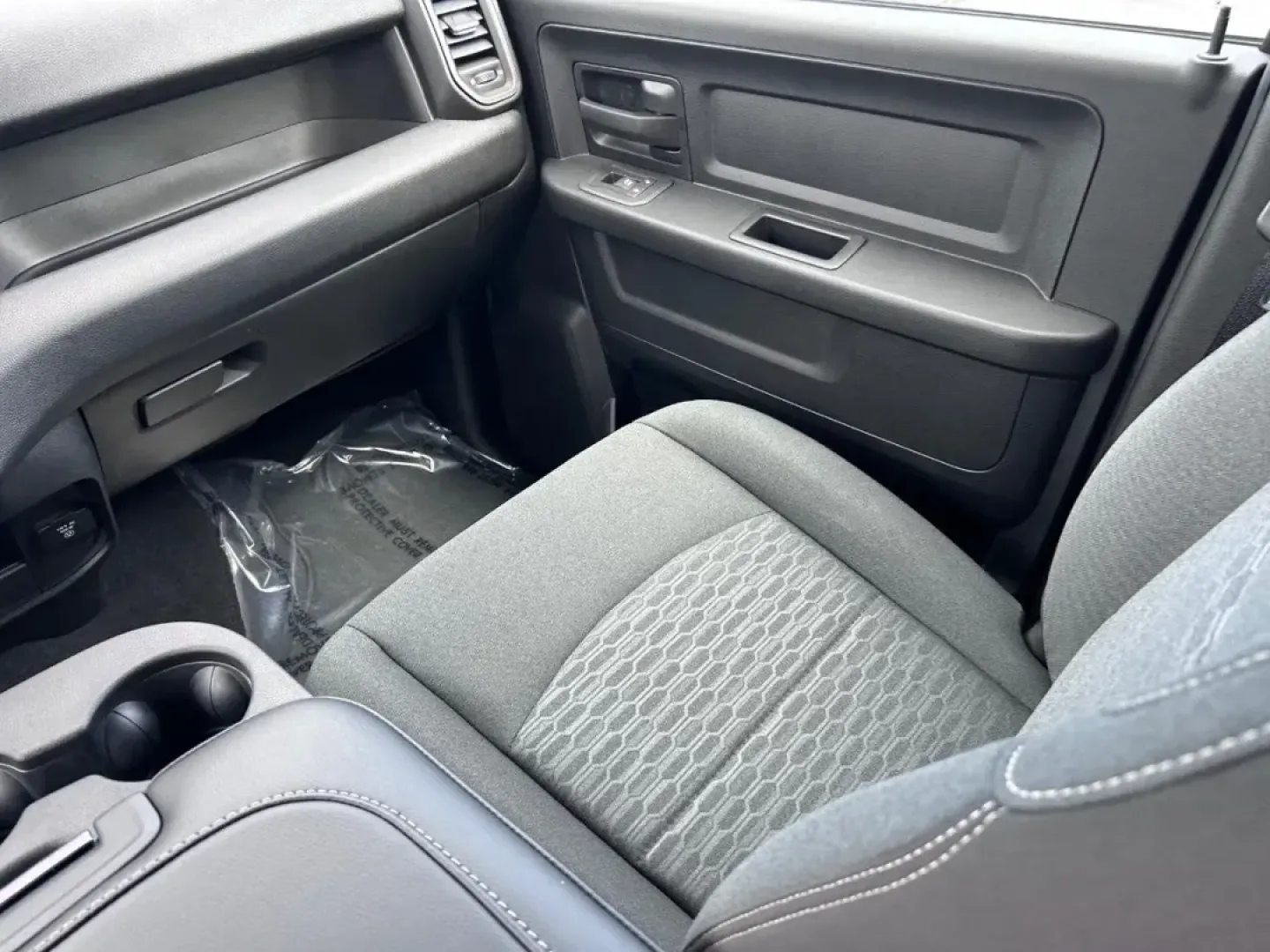 2025 /Diesel Gray/Black Cloth Ram 2500 Tradesman (3C6UR5HJXSG) with an 6.4L V8 HEMI HD engine, located at 970 Woodlawn Dr., Farmington, MO, 63640, (573) 431-7800, 37.825642, -90.468674 - **Conquer Every Terrain with the 2025 Ram 2500 Tradesman-Perfect for Adventurers and Daily Drivers Alike!**<br /> <br /> If you're searching for a powerhouse that seamlessly blends rugged capability with modern convenience, look no further than this striking 2025 Ram 2500 Tradesman, now available at - Photo#15