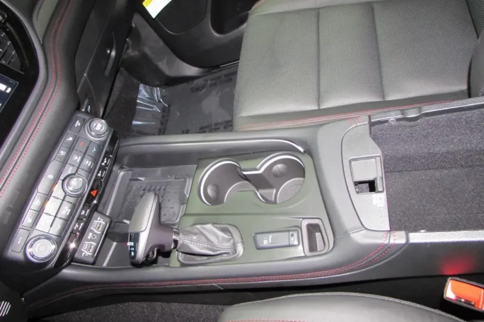 2025 /Red/Black/Ebony Leather Trimme Dodge Durango R/T Plus (1C4SDJCT8SC) with an Other engine, Automatic transmission, located at 12830 Highway 21, De Soto, MO, 63020, (636) 337-7777, 38.153099, -90.573624 - NEW 2025 Dodge Durango R/T Plus from Pettus Chrysler Dodge Jeep Ram De Soto, De Soto MO. - Photo#21