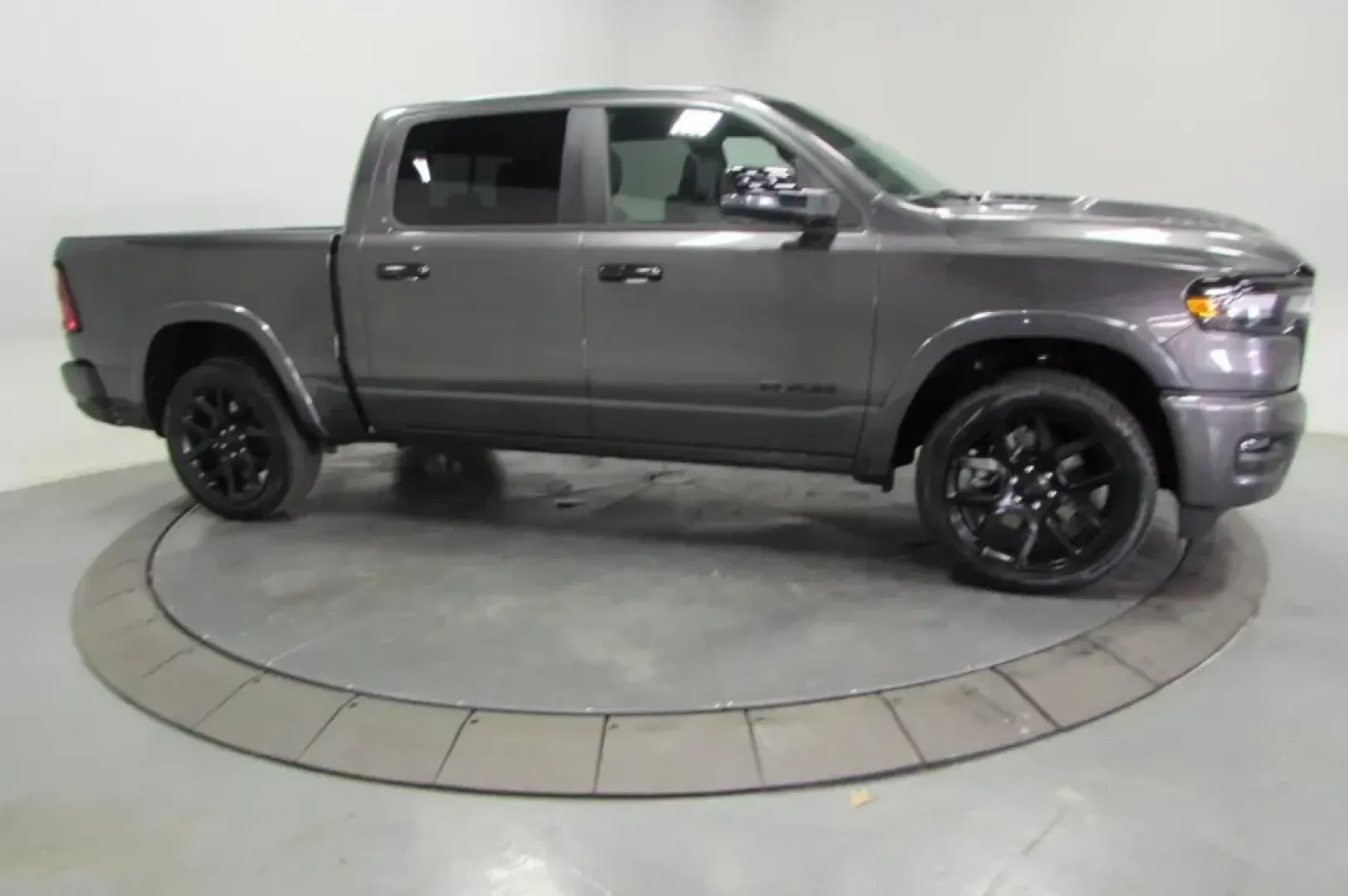 2025 /Black Leather Trimmed Ram 1500 Laramie (1C6SRFJP6SN) with an Other engine, Automatic transmission, located at 12830 Highway 21, De Soto, MO, 63020, (636) 337-7777, 38.153099, -90.573624 - NEW 2025 Ram 1500 Laramie from Pettus Chrysler Dodge Jeep Ram De Soto, De Soto MO. - Photo#3