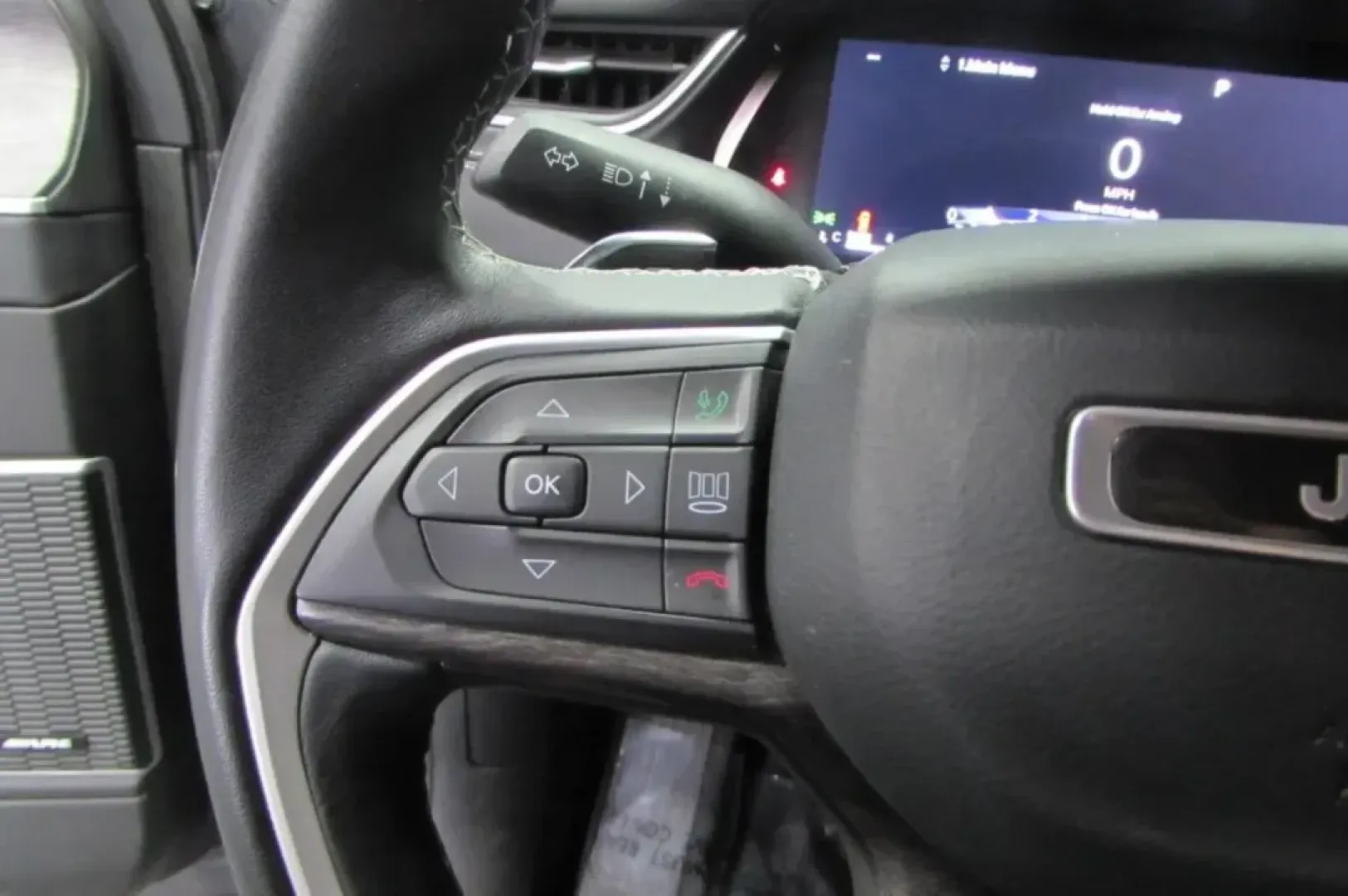 2022 /Global Black Leather Jeep Grand Cherokee Limited (1C4RJKBG1N8) with an Other engine, Automatic transmission, located at 12830 Highway 21, De Soto, MO, 63020, (636) 337-7777, 38.153099, -90.573624 - **Explore Your Next Adventure with the 2022 Jeep Grand Cherokee L Limited at Pettus CDJR DeSoto!**<br /> <br /> Are you ready to elevate your family trips, weekend adventures, or daily commutes? The 2022 Jeep Grand Cherokee L Limited is here to redefine your driving experience with its blend of luxu - Photo#13