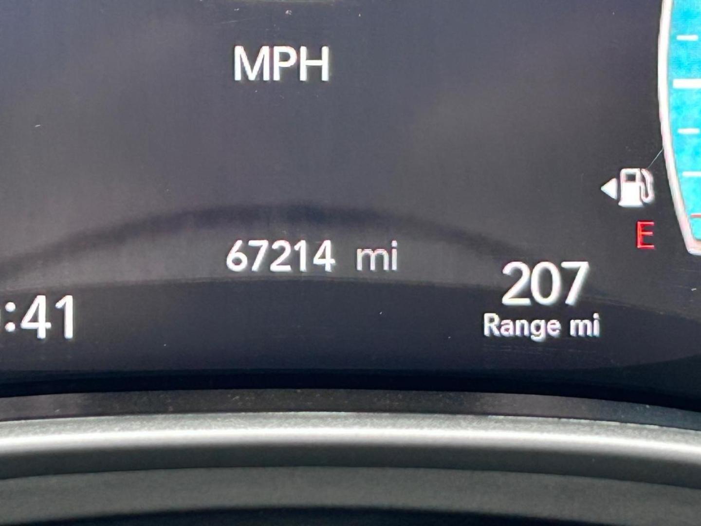 2022 /Black/Alloy/Black Leather Chrysler Pacifica Touring L (2C4RC1BG8NR) with an 3.6L V6 24V VVT UPG I engine, Automatic transmission, located at 970 Woodlawn Dr., Farmington, MO, 63640, (573) 431-7800, 37.825642, -90.468674 - USED 2022 Chrysler Pacifica Touring L from Pettus CDJR Farmington, Farmington MO. - Photo#23