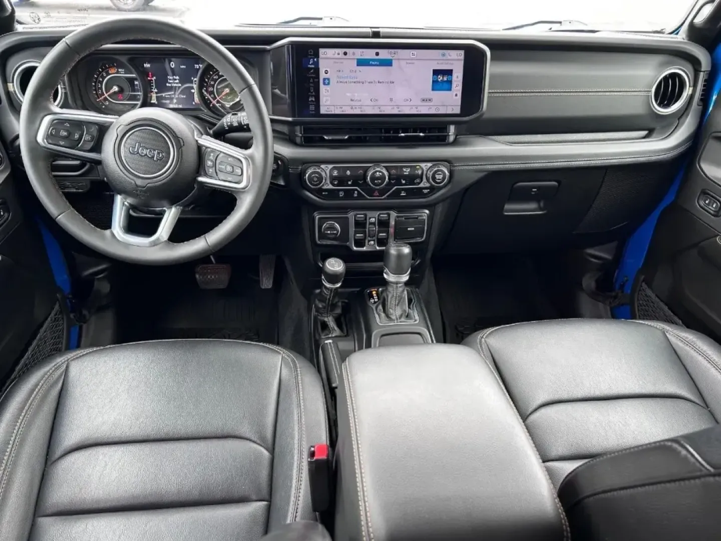 2024 /Black Leather Jeep Wrangler Sahara (1C4PJXEN7RW) with an 2.0L I4 DOHC DI Turbo engine, Automatic transmission, located at 970 Woodlawn Dr., Farmington, MO, 63640, (573) 431-7800, 37.825642, -90.468674 - **Explore the Thrilling Outdoors with the 2024 Jeep Wrangler Sahara at Pettus CDJR Farmington!**<br /> <br /> Are you ready to elevate your adventures? Whether you're navigating your daily commute or hitting the trails for a weekend getaway, the 2024 Jeep Wrangler Sahara is your ultimate companion. - Photo#9