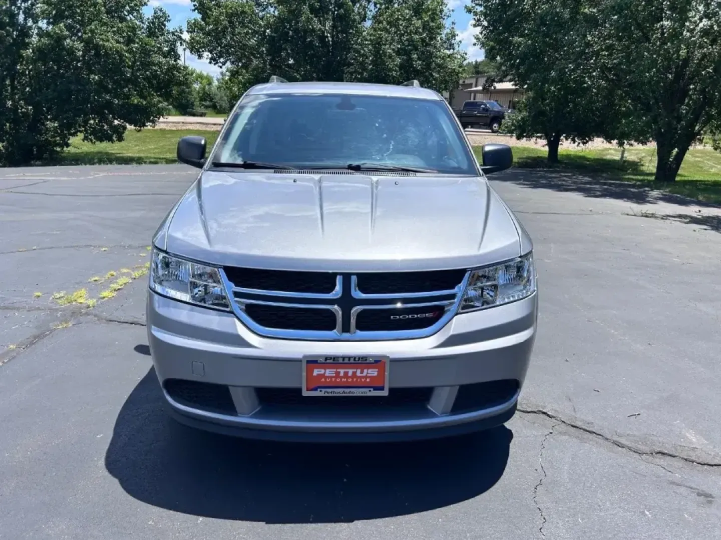 2018 /Black Cloth Dodge Journey SE (3C4PDCABXJT) with an 2.4L I4 DOHC 16V Dual VVT engine, Automatic transmission, located at 970 Woodlawn Dr., Farmington, MO, 63640, (573) 431-7800, 37.825642, -90.468674 - Are you ready to elevate your family adventures, weekend getaways, or daily commutes? Look no further than this exceptional **2018 Dodge Journey SE** available at **Pettus CDJR Farmington** in **Farmington, MO**! With its spacious interior and versatile features, this SUV is perfect for growing fami - Photo#7
