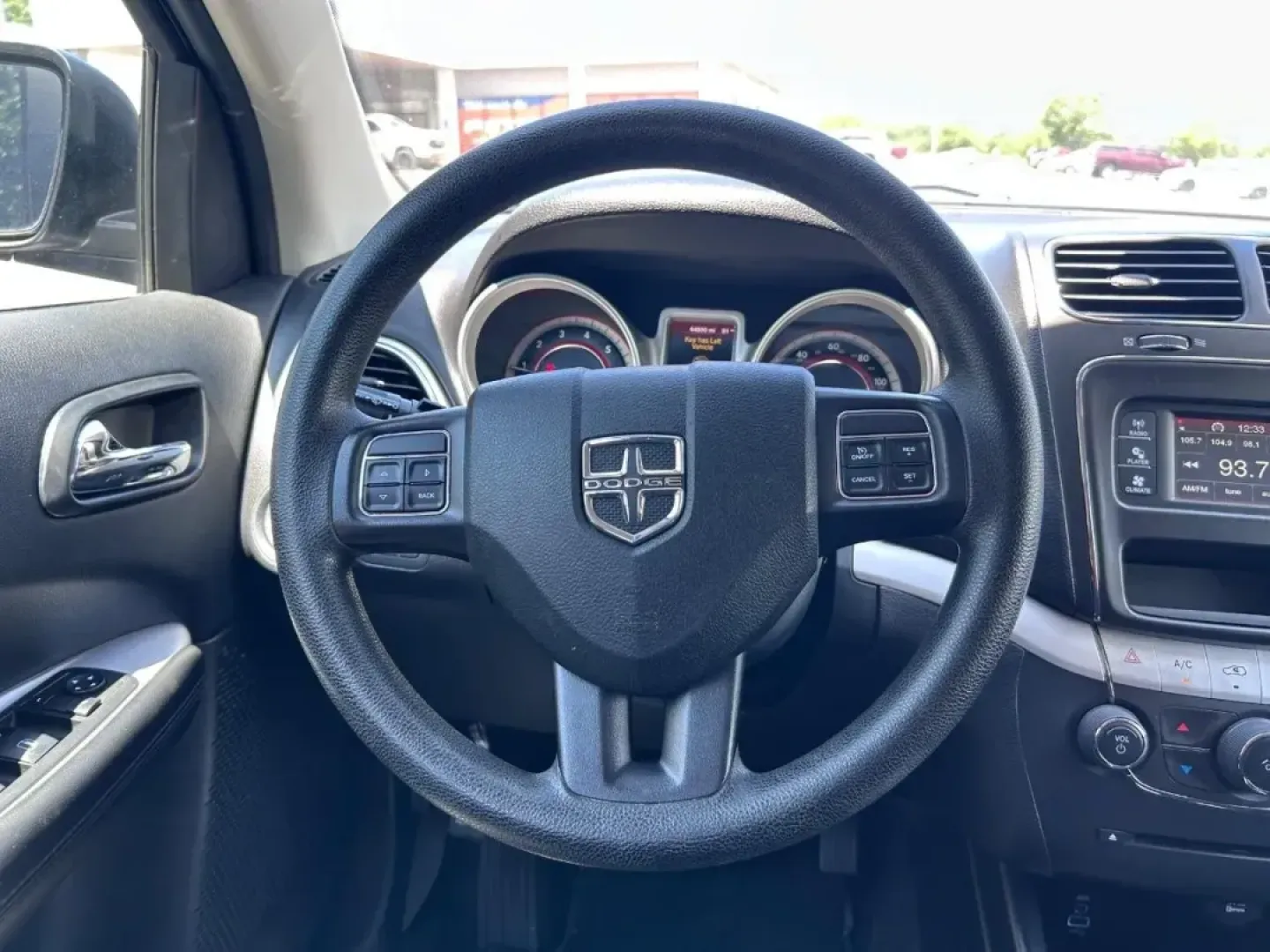 2018 /Black Cloth Dodge Journey SE (3C4PDCABXJT) with an 2.4L I4 DOHC 16V Dual VVT engine, Automatic transmission, located at 970 Woodlawn Dr., Farmington, MO, 63640, (573) 431-7800, 37.825642, -90.468674 - Are you ready to elevate your family adventures, weekend getaways, or daily commutes? Look no further than this exceptional **2018 Dodge Journey SE** available at **Pettus CDJR Farmington** in **Farmington, MO**! With its spacious interior and versatile features, this SUV is perfect for growing fami - Photo#11