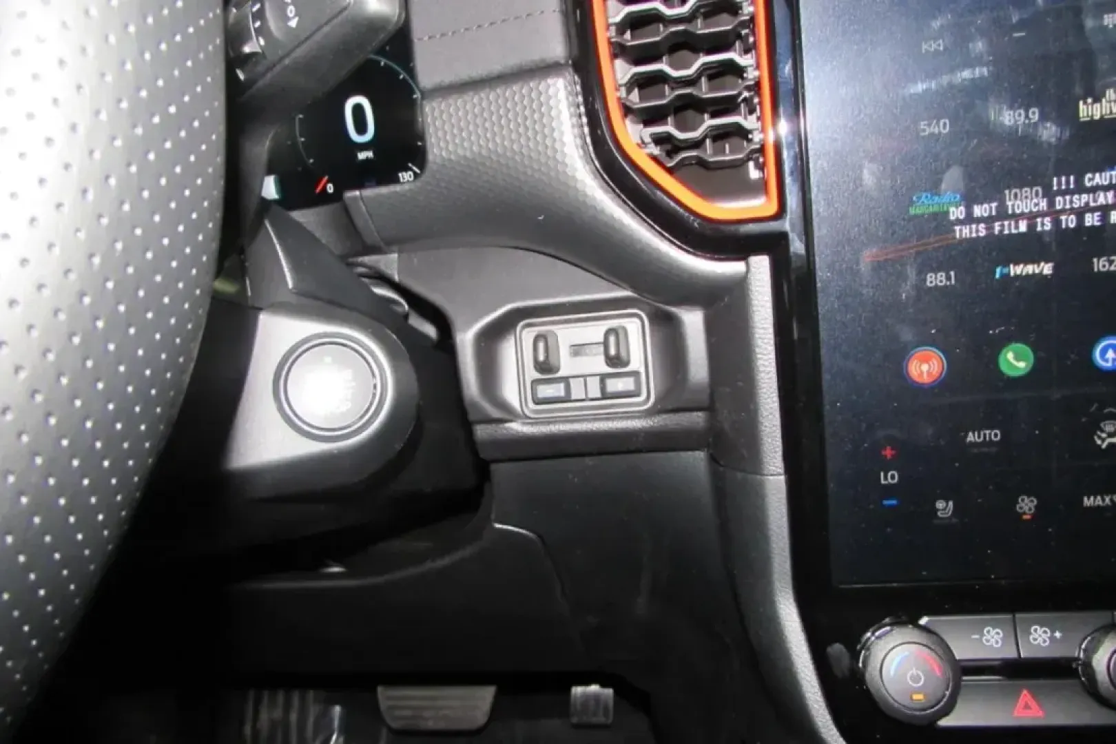 2025 /Ebony Leather Ford Ranger Raptor (1FTER4LR0SL) with an 3.0L EcoBoost V6 engine, Automatic transmission, located at 12836 Highway 21, De Soto, MO, 63020, (636) 337-7777, 38.151867, -90.575615 - NEW 2025 Ford Ranger Raptor from Pettus Ford De Soto, De Soto MO. - Photo#22