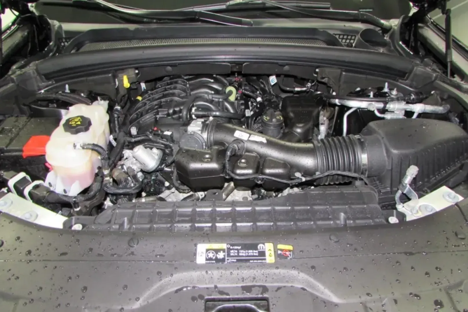 2022 /Global Black Leather Jeep Grand Cherokee Limited (1C4RJKBG4N8) with an Other engine, Automatic transmission, located at 12830 Highway 21, De Soto, MO, 63020, (636) 337-7777, 38.153099, -90.573624 - **Unleash Adventure with the 2022 Jeep Grand Cherokee L Limited Perfect for Family Road Trips!**<br /> <br /> Imagine hitting the open road with your family, embarking on weekend getaways or routine commutes with confidence and style. The 2022 Jeep Grand Cherokee L Limited is the ultimate solution - Photo#7