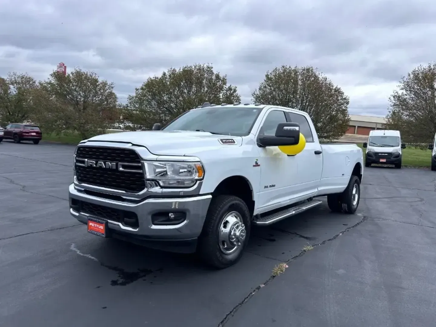 2024 /Diesel Gray/Black Cloth Ram 3500 Big Horn (3C63RRHL4RG) with an Straight 6 Turbocharged Diesel engine, located at 970 Woodlawn Dr., Farmington, MO, 63640, (573) 431-7800, 37.825642, -90.468674 - **Embrace Adventure with the 2024 Ram 3500 Big Horn Your Ultimate Truck for Every Journey!**<br /> <br /> Are you ready to elevate your driving experience? Whether you're hauling gear for a family camping trip, heading out for a weekend getaway, or simply commuting in style, the 2024 Ram 3500 Big H - Photo#5