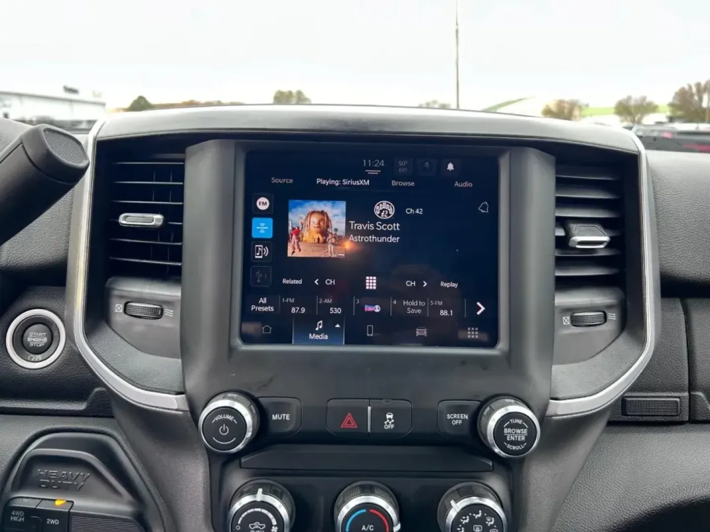 2024 /Diesel Gray/Black Cloth Ram 3500 Big Horn (3C63RRHL4RG) with an Straight 6 Turbocharged Diesel engine, located at 970 Woodlawn Dr., Farmington, MO, 63640, (573) 431-7800, 37.825642, -90.468674 - **Embrace Adventure with the 2024 Ram 3500 Big Horn Your Ultimate Truck for Every Journey!**<br /> <br /> Are you ready to elevate your driving experience? Whether you're hauling gear for a family camping trip, heading out for a weekend getaway, or simply commuting in style, the 2024 Ram 3500 Big H - Photo#12