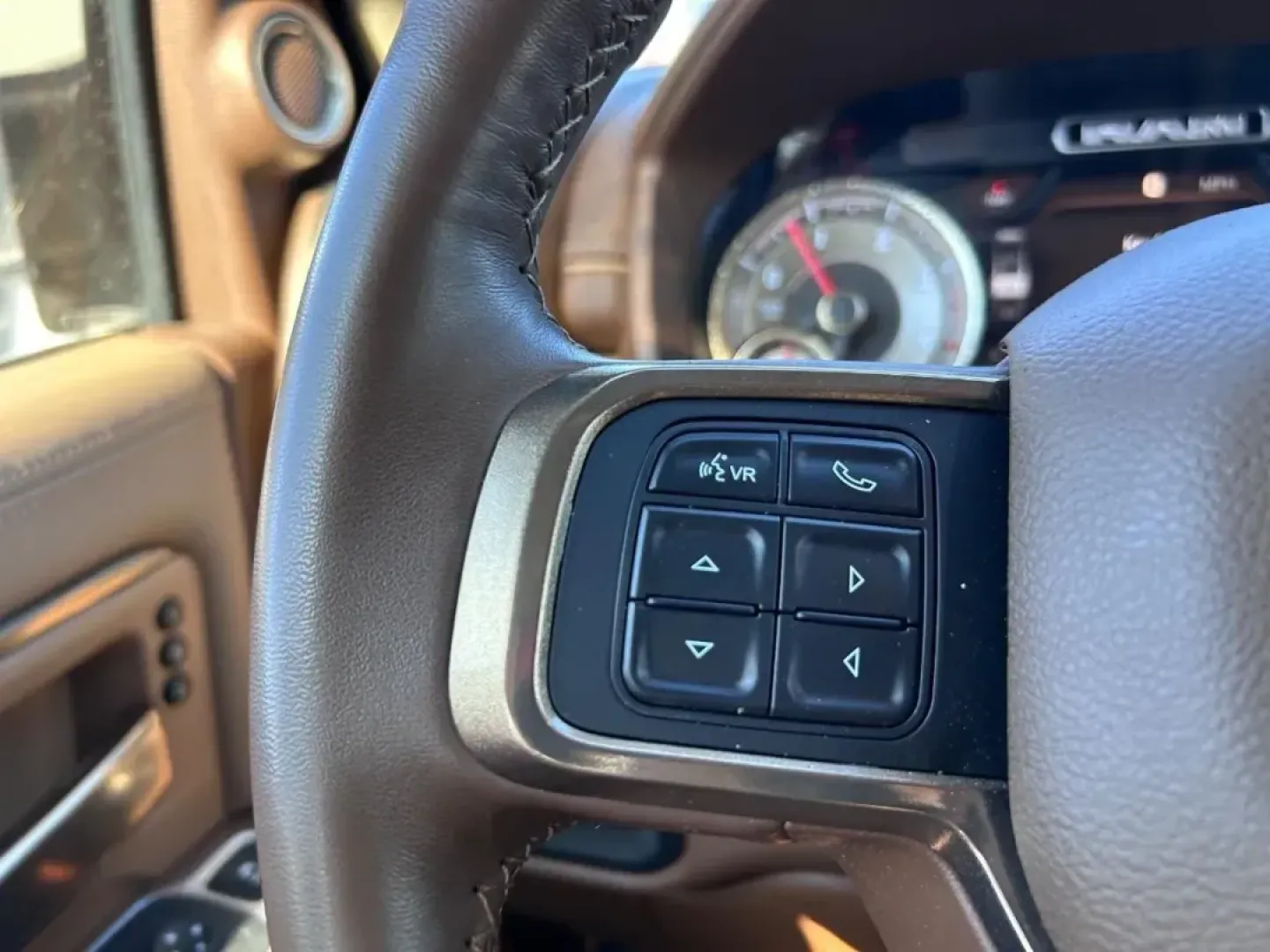 2022 /Lt Mountain Brown/Brown Leathe Ram 2500 Longhorn (3C6UR5GL3NG) with an Straight 6 Turbocharged Diesel engine, located at 970 Woodlawn Dr., Farmington, MO, 63640, (573) 431-7800, 37.825642, -90.468674 - **Elevate Your Lifestyle with the 2022 Ram 2500 Longhorn Perfect for Work and Play!**<br /> <br /> If you're seeking a robust and versatile truck that can handle both your professional needs and weekend adventures, look no further than the 2022 Ram 2500 Longhorn available now at Pettus CDJR Farming - Photo#10