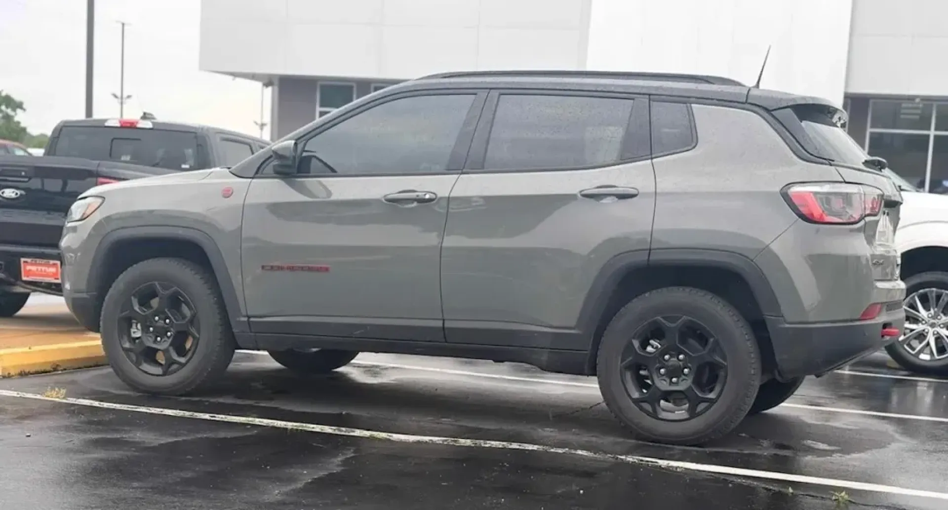 2024 /Ruby Red/Black Leather Jeep Compass Trailhawk (3C4NJDDN6RT) with an Other engine, Automatic transmission, located at 12836 Highway 21, De Soto, MO, 63020, (636) 337-7777, 38.151867, -90.575615 - USED 2024 Jeep Compass Trailhawk from Pettus Ford De Soto, De Soto MO. - Photo#31