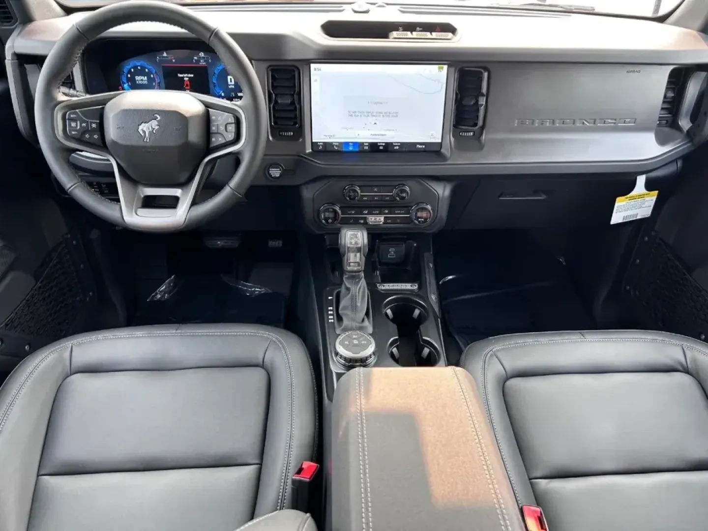 2025 /Black Onyx Leather Ford Bronco Big Bend (1FMDE7BH1SL) with an 2.3L EcoBoost I-4 engine, located at 141 Commercial Dr, Fredericktown, MO, 63645, (573) 783-6432, 37.570087, -90.320648 - **Unleash Adventure with the 2025 Ford Bronco Big Bend at Pettus Ford Fredericktown!**<br /> <br /> Are you ready to embrace the great outdoors? The 2025 Ford Bronco Big Bend is your ticket to adventure, perfect for weekend escapades, family road trips, or daily commutes that feel anything but ordin - Photo#9