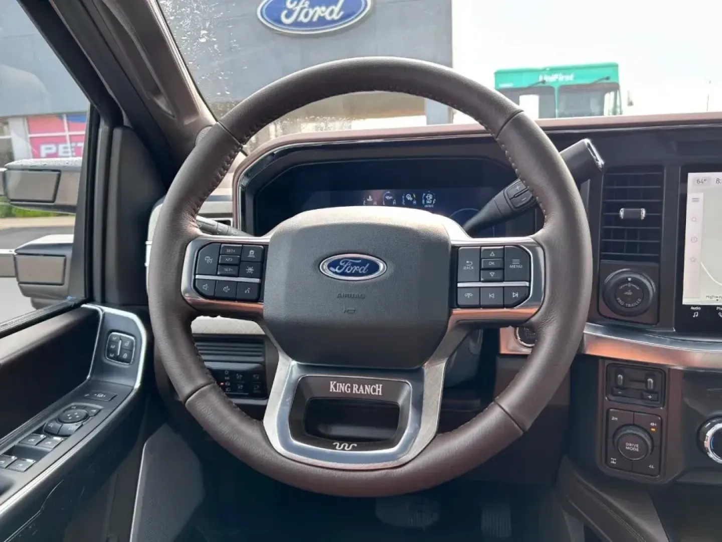 2025 /Java Leather Ford F-250SD (1FT8W2BM6SE) with an 6.7L Turbocharged engine, located at 141 Commercial Dr, Fredericktown, MO, 63645, (573) 783-6432, 37.570087, -90.320648 - NEW 2025 Ford F-250SD from Pettus Ford Fredericktown, Fredericktown MO. - Photo#11