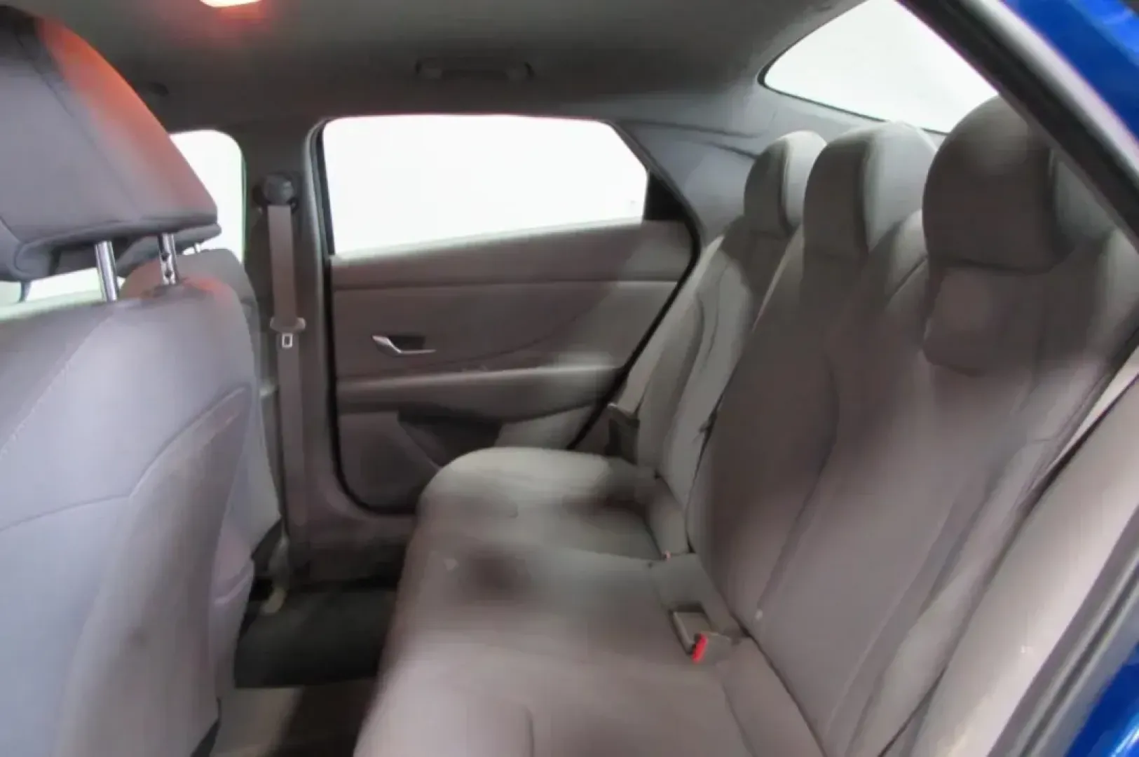 2023 /Medium Gray Cloth Hyundai Elantra SE (KMHLL4AG1PU) with an Other engine, Automatic transmission, located at 12830 Highway 21, De Soto, MO, 63020, (636) 337-7777, 38.153099, -90.573624 - Are you searching for a reliable, stylish vehicle that fits perfectly into your daily life? Look no further than this impressive 2023 Hyundai Elantra SE, now available at Pettus CDJR DeSoto in De Soto, MO. This four-door sedan is not just a mode of transportation; it's your new partner for daily com - Photo#22
