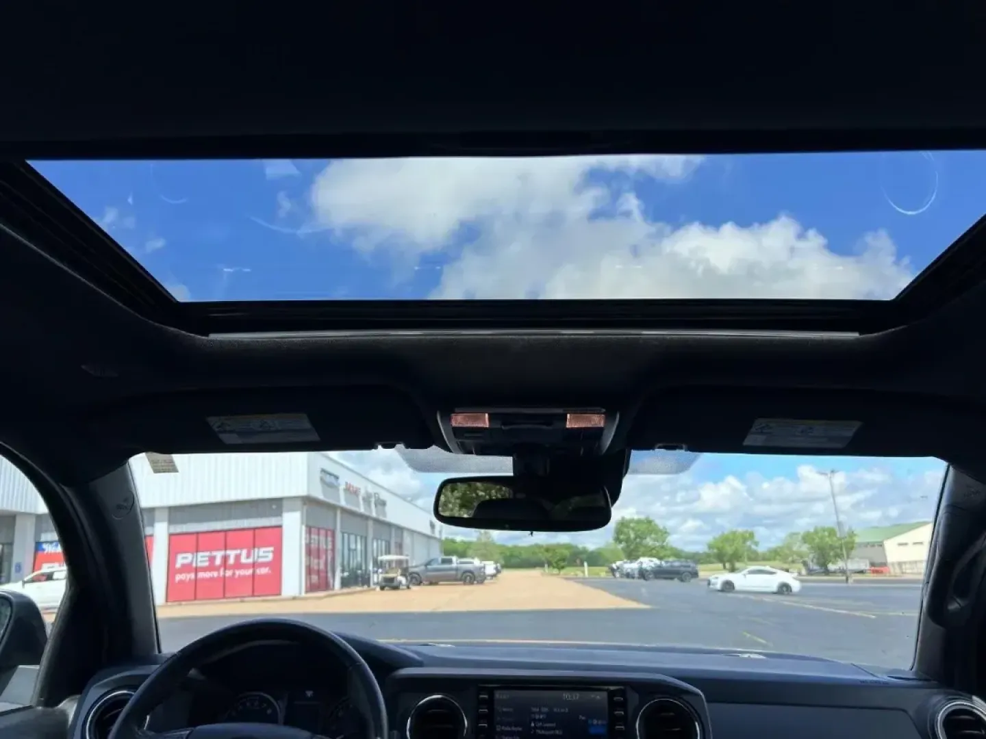 2022 /Black Leather Toyota Tacoma TRD Off-Road V6 (3TMCZ5AN2NM) with an 3.5L Atkinson-Cycle V6 engine, located at 970 Woodlawn Dr., Farmington, MO, 63640, (573) 431-7800, 37.825642, -90.468674 - USED 2022 Toyota Tacoma TRD Off-Road V6 from Pettus CDJR Farmington, Farmington MO. - Photo#9