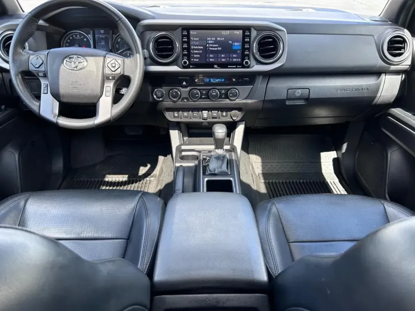 2022 /Black Leather Toyota Tacoma TRD Off-Road V6 (3TMCZ5AN2NM) with an 3.5L Atkinson-Cycle V6 engine, located at 970 Woodlawn Dr., Farmington, MO, 63640, (573) 431-7800, 37.825642, -90.468674 - USED 2022 Toyota Tacoma TRD Off-Road V6 from Pettus CDJR Farmington, Farmington MO. - Photo#10