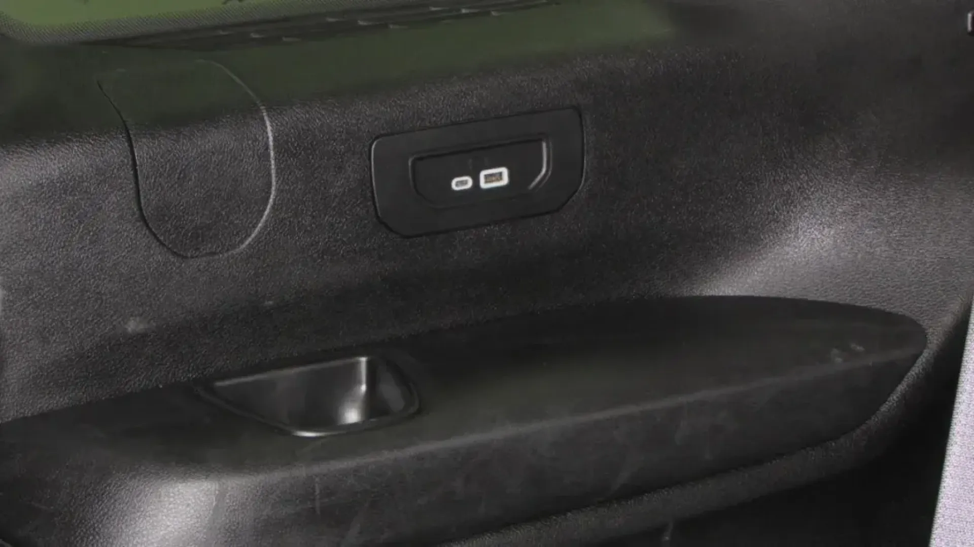 2022 /Global Black Leather Jeep Grand Cherokee L Limited (1C4RJKBG8N8) with an Other engine, Automatic transmission, located at 12830 Highway 21, De Soto, MO, 63020, (636) 337-7777, 38.153099, -90.573624 - USED 2022 Jeep Grand Cherokee L Limited from Pettus Chrysler Dodge Jeep Ram De Soto, De Soto MO. - Photo#27