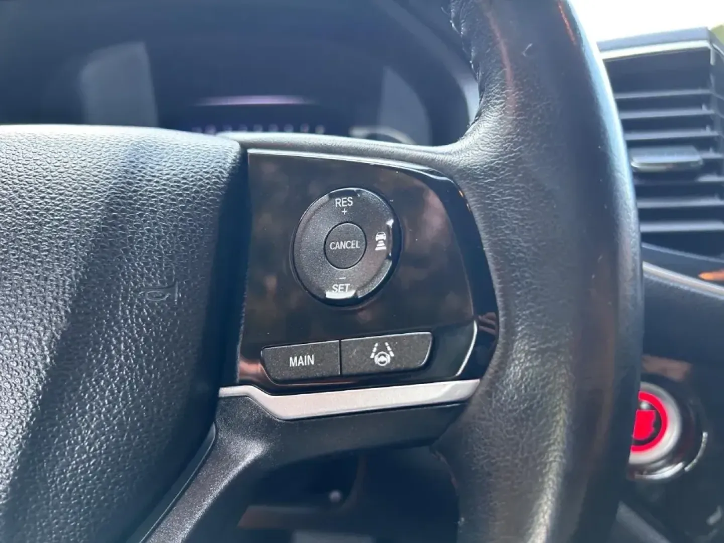 2019 /Black Leather Honda Pilot Touring 8 Passenger (5FNYF6H92KB) with an 3.5L V6 24-Valve SOHC i-VTEC engine, Automatic transmission, located at 970 Woodlawn Dr., Farmington, MO, 63640, (573) 431-7800, 37.825642, -90.468674 - Are you ready to elevate your family adventures? The 2019 Honda Pilot Touring 8 Passenger is here to redefine your next road trip, making every journey comfortable, safe, and connected. Perfect for growing families or those who simply love to explore, this versatile SUV is a must-see at Pettus CDJR - Photo#16