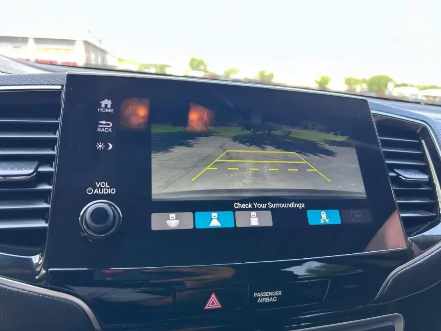 2019 /Black Leather Honda Pilot Touring 8 Passenger (5FNYF6H92KB) with an 3.5L V6 24-Valve SOHC i-VTEC engine, Automatic transmission, located at 970 Woodlawn Dr., Farmington, MO, 63640, (573) 431-7800, 37.825642, -90.468674 - Are you ready to elevate your family adventures? The 2019 Honda Pilot Touring 8 Passenger is here to redefine your next road trip, making every journey comfortable, safe, and connected. Perfect for growing families or those who simply love to explore, this versatile SUV is a must-see at Pettus CDJR - Photo#25