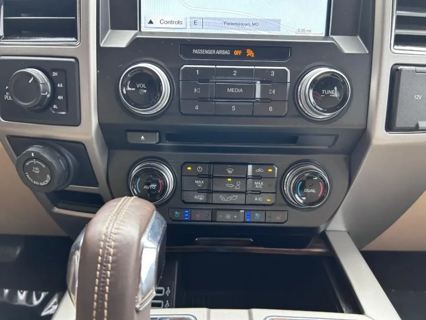 2018 /Medium Light Camel Leather Ford F-150 Lariat (1FTEW1EG1JK) with an 3.5L V6 Turbocharged engine, located at 141 Commercial Dr, Fredericktown, MO, 63645, (573) 783-6432, 37.570087, -90.320648 - Discover the perfect companion for both work and play with this stunning 2018 Ford F-150 Lariat, available now at Pettus Ford Fredericktown! Whether you're handling a busy workweek, planning weekend adventures, or transporting the family, this truck is designed to meet all your needs. Located conven - Photo#14