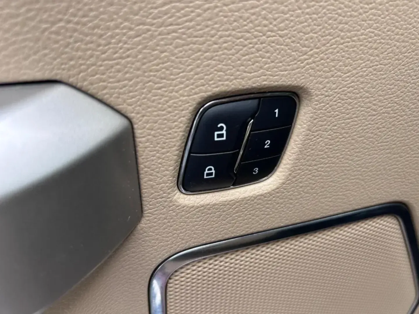 2018 /Medium Light Camel Leather Ford F-150 Lariat (1FTEW1EG1JK) with an 3.5L V6 Turbocharged engine, located at 141 Commercial Dr, Fredericktown, MO, 63645, (573) 783-6432, 37.570087, -90.320648 - Discover the perfect companion for both work and play with this stunning 2018 Ford F-150 Lariat, available now at Pettus Ford Fredericktown! Whether you're handling a busy workweek, planning weekend adventures, or transporting the family, this truck is designed to meet all your needs. Located conven - Photo#18