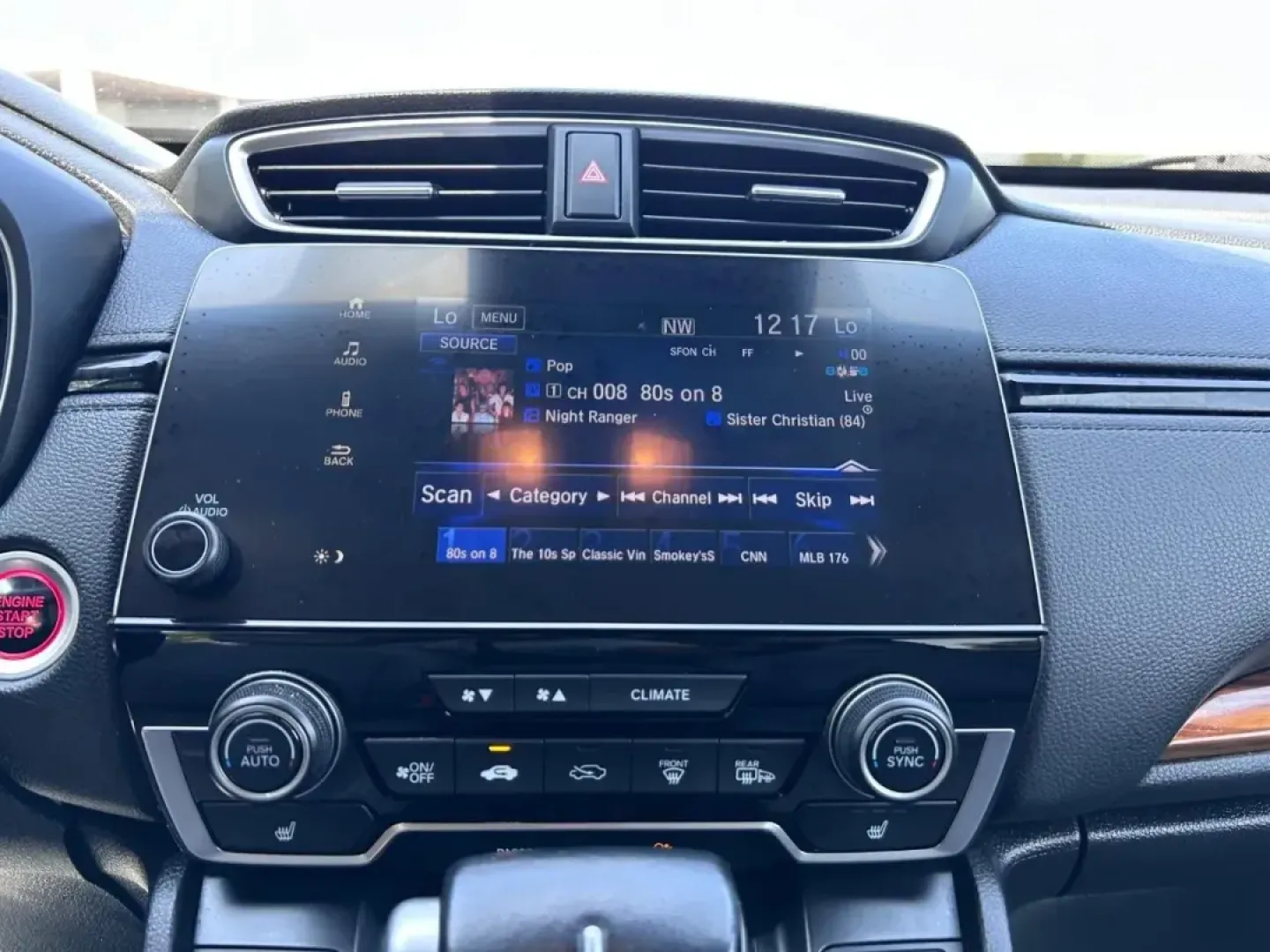 2020 /Gray Leather Honda CR-V EX-L (5J6RW2H84LA) with an 1.5L I-4 16-Valve DOHC engine, Automatic transmission, located at 970 Woodlawn Dr., Farmington, MO, 63640, (573) 431-7800, 37.825642, -90.468674 - Are you in search of a reliable and stylish SUV that perfectly balances everyday practicality with weekend adventure? Look no further than this stunning 2020 Honda CR-V EX-L, available now at Pettus CDJR Farmington. Nestled in the heart of Farmington, MO, our dealership specializes in quality used v - Photo#14