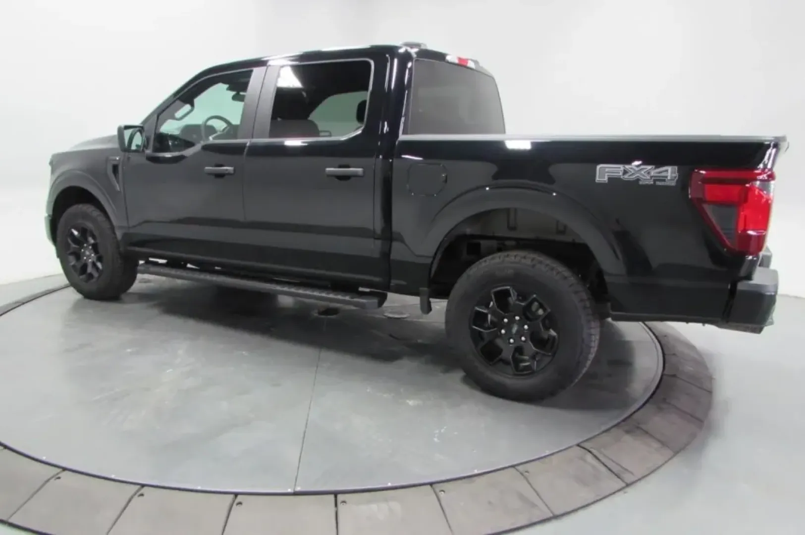 2025 /Black/Bronze Ford F-150 STX (1FTFW2L56SF) with an 5.0L engine, Automatic transmission, located at 12836 Highway 21, De Soto, MO, 63020, (636) 337-7777, 38.151867, -90.575615 - **Unleash Your Adventure with the 2025 Ford F-150 STX Perfect for Every Journey!**<br /> <br /> Are you ready to elevate your lifestyle with a truck that can handle both your daily commute and weekend adventures? The 2025 Ford F-150 STX is designed to meet the needs of the modern driver, whether yo - Photo#4