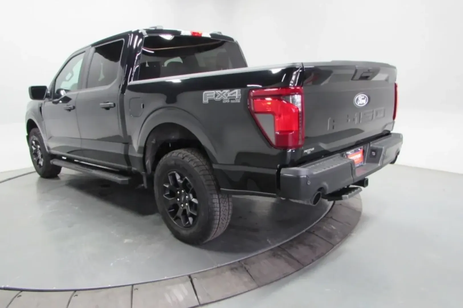 2025 /Black/Bronze Ford F-150 STX (1FTFW2L56SF) with an 5.0L engine, Automatic transmission, located at 12836 Highway 21, De Soto, MO, 63020, (636) 337-7777, 38.151867, -90.575615 - **Unleash Your Adventure with the 2025 Ford F-150 STX Perfect for Every Journey!**<br /> <br /> Are you ready to elevate your lifestyle with a truck that can handle both your daily commute and weekend adventures? The 2025 Ford F-150 STX is designed to meet the needs of the modern driver, whether yo - Photo#5