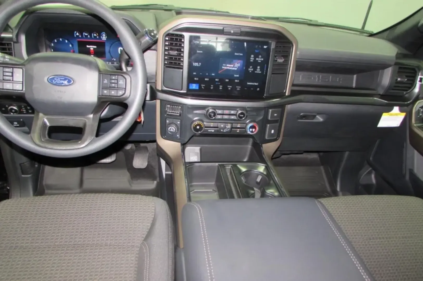 2025 /Black/Bronze Ford F-150 STX (1FTFW2L56SF) with an 5.0L engine, Automatic transmission, located at 12836 Highway 21, De Soto, MO, 63020, (636) 337-7777, 38.151867, -90.575615 - **Unleash Your Adventure with the 2025 Ford F-150 STX Perfect for Every Journey!**<br /> <br /> Are you ready to elevate your lifestyle with a truck that can handle both your daily commute and weekend adventures? The 2025 Ford F-150 STX is designed to meet the needs of the modern driver, whether yo - Photo#25