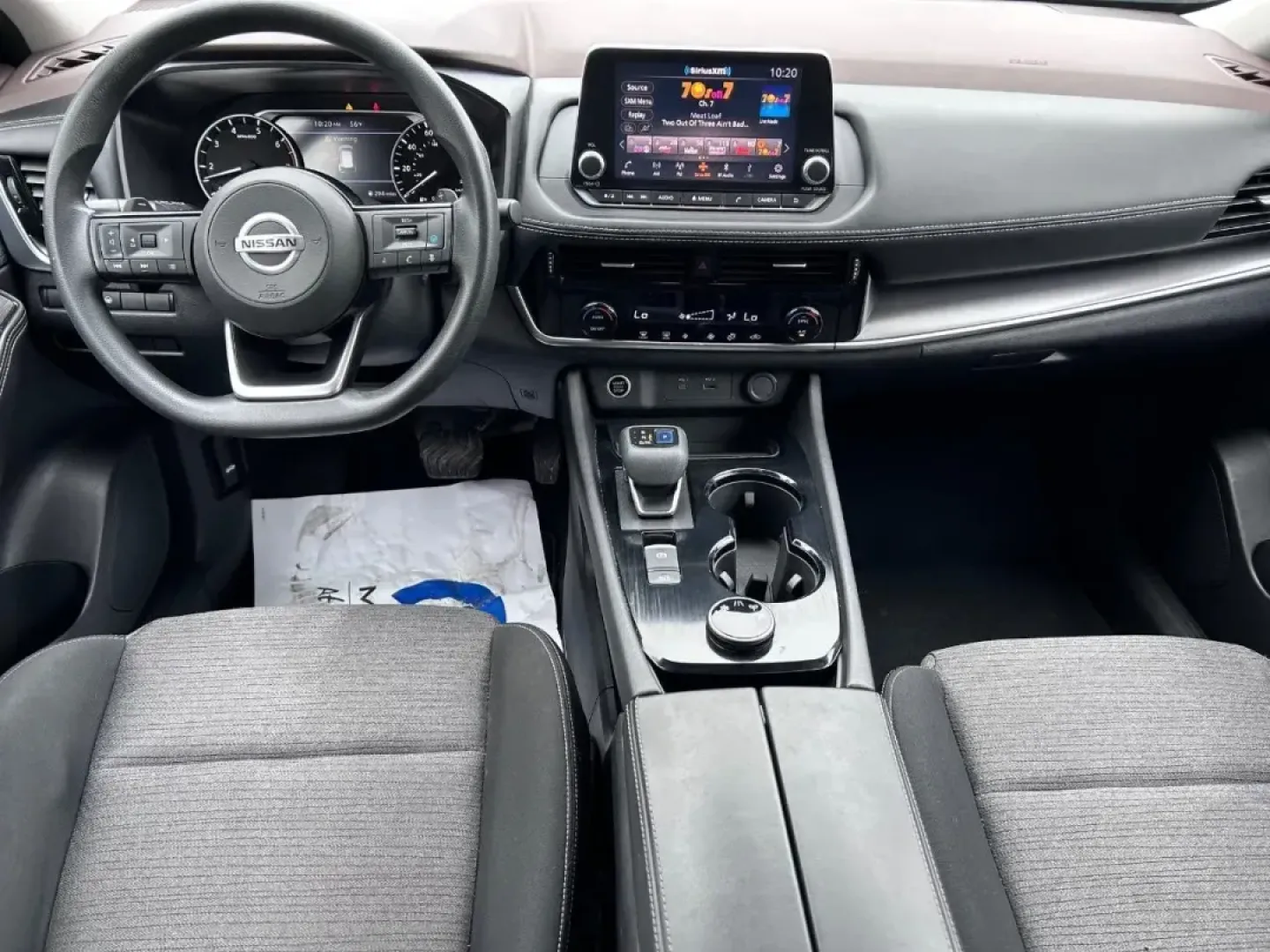 2021 /Charcoal Cloth Nissan Rogue SV (5N1AT3BB6MC) with an 2.5L DOHC 16-Valve I4 engine, Automatic transmission, located at 970 Woodlawn Dr., Farmington, MO, 63640, (573) 431-7800, 37.825642, -90.468674 - **Adventure Awaits with the 2021 Nissan Rogue SV Your Perfect Family SUV!**<br /> <br /> Are you searching for a reliable and versatile SUV that fits seamlessly into the rhythm of your busy family life? Look no further than this stunning 2021 Nissan Rogue SV, available now at Pettus CDJR Farmington - Photo#8