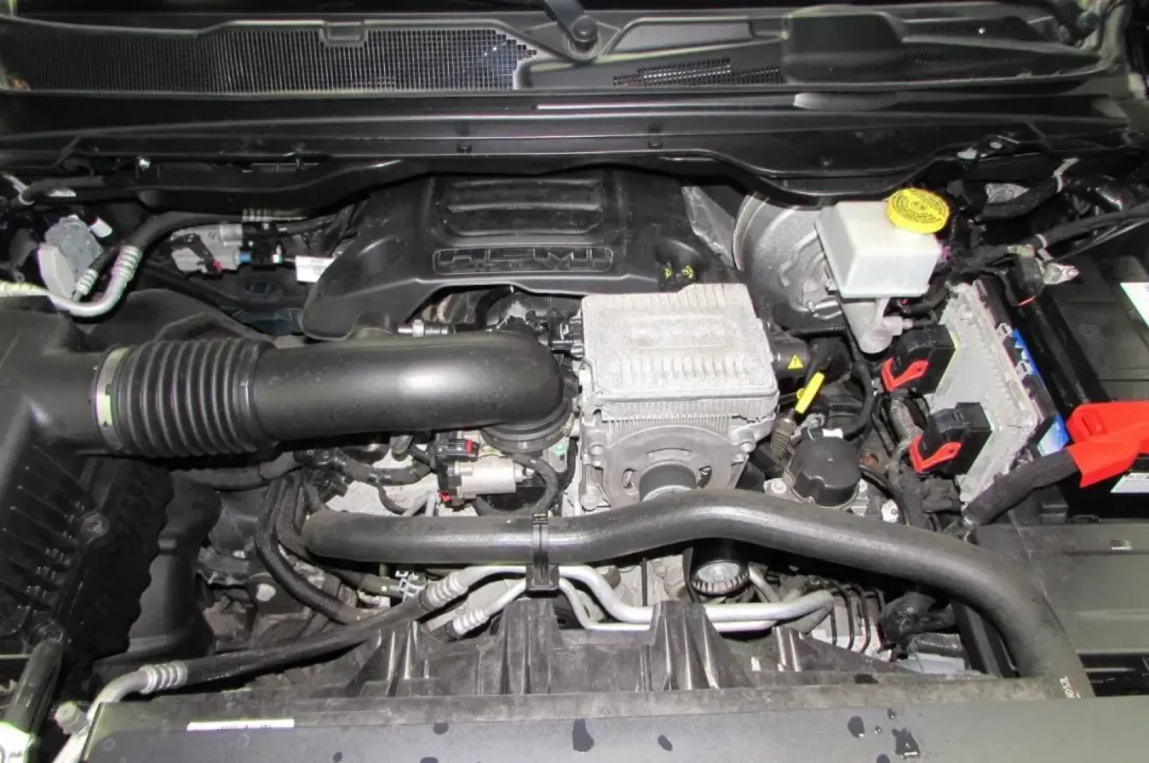 2021 /Diesel Gray/Black Cloth Ram 1500 Big Horn/Lone Star (1C6SRFFT5MN) with an Other engine, located at 12830 Highway 21, De Soto, MO, 63020, (636) 337-7777, 38.153099, -90.573624 - Looking for a versatile truck that fits your lifestyle? Whether you're navigating busy city streets, hitting the open highway for weekend adventures, or tackling tough jobs, the 2021 Ram 1500 Big Horn/Lone Star is designed to meet your needs. With its robust build, spacious interior, and cutting-edg - Photo#7