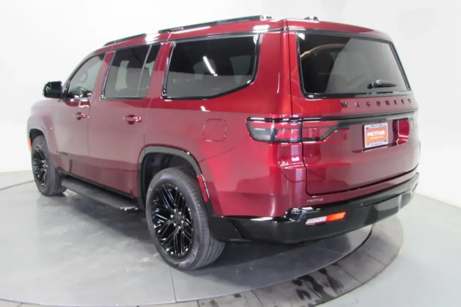 2025 /Global Black Leather Jeep Wagoneer Series II (1C4SJVBP2SS) with an Other engine, Automatic transmission, located at 12830 Highway 21, De Soto, MO, 63020, (636) 337-7777, 38.153099, -90.573624 - NEW 2025 Jeep Wagoneer Series II from Pettus Chrysler Dodge Jeep Ram De Soto, De Soto MO. - Photo#4