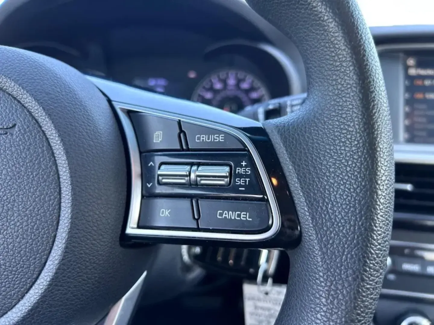 2020 /Black Cloth Kia Optima LX (5XXGT4L39LG) with an 2.4L DOHC I4 GDI engine, Automatic transmission, located at 970 Woodlawn Dr., Farmington, MO, 63640, (573) 431-7800, 37.825642, -90.468674 - USED 2020 Kia Optima LX from Pettus CDJR Farmington, Farmington MO. - Photo#12