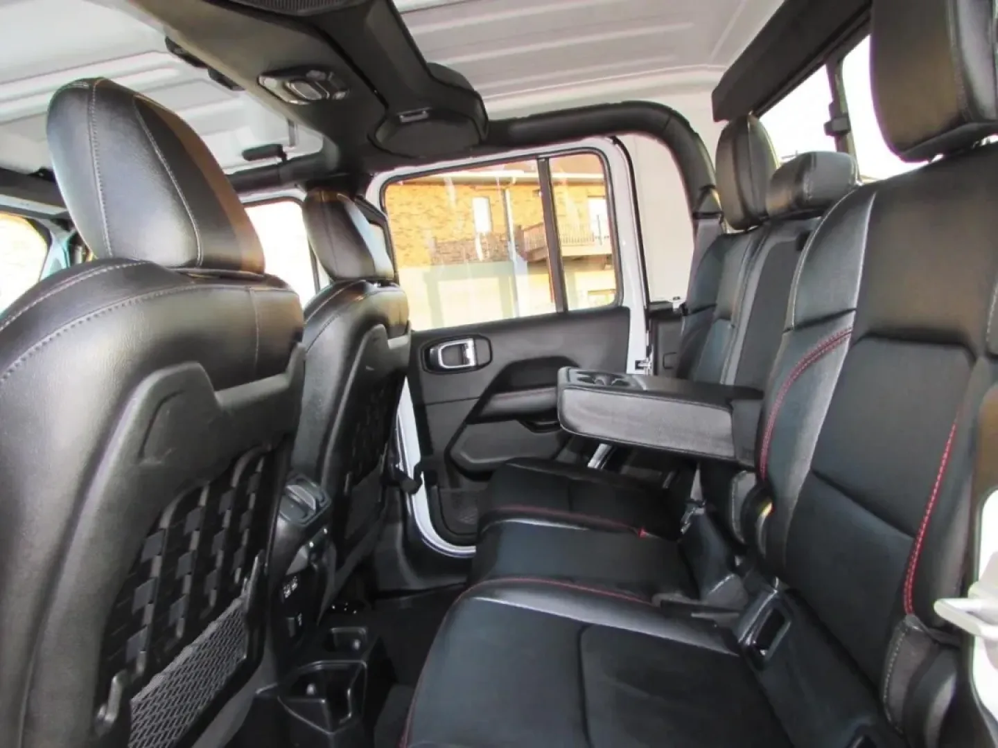 2023 /Black Jeep Gladiator Rubicon (1C6JJTBGXPL) with an 3.6L V6 DOHC 24V engine, 6M transmission, located at 12830 Highway 21, De Soto, MO, 63020, (636) 337-7777, 38.153099, -90.573624 - ### Unleash Your Adventurous Spirit with the 2023 Jeep Gladiator Rubicon!<br /> <br /> Are you ready to elevate your outdoor experiences and weekend getaways? Look no further than the 2023 Jeep Gladiator Rubicon, a versatile truck designed for those who crave adventure and practicality. This excepti - Photo#27