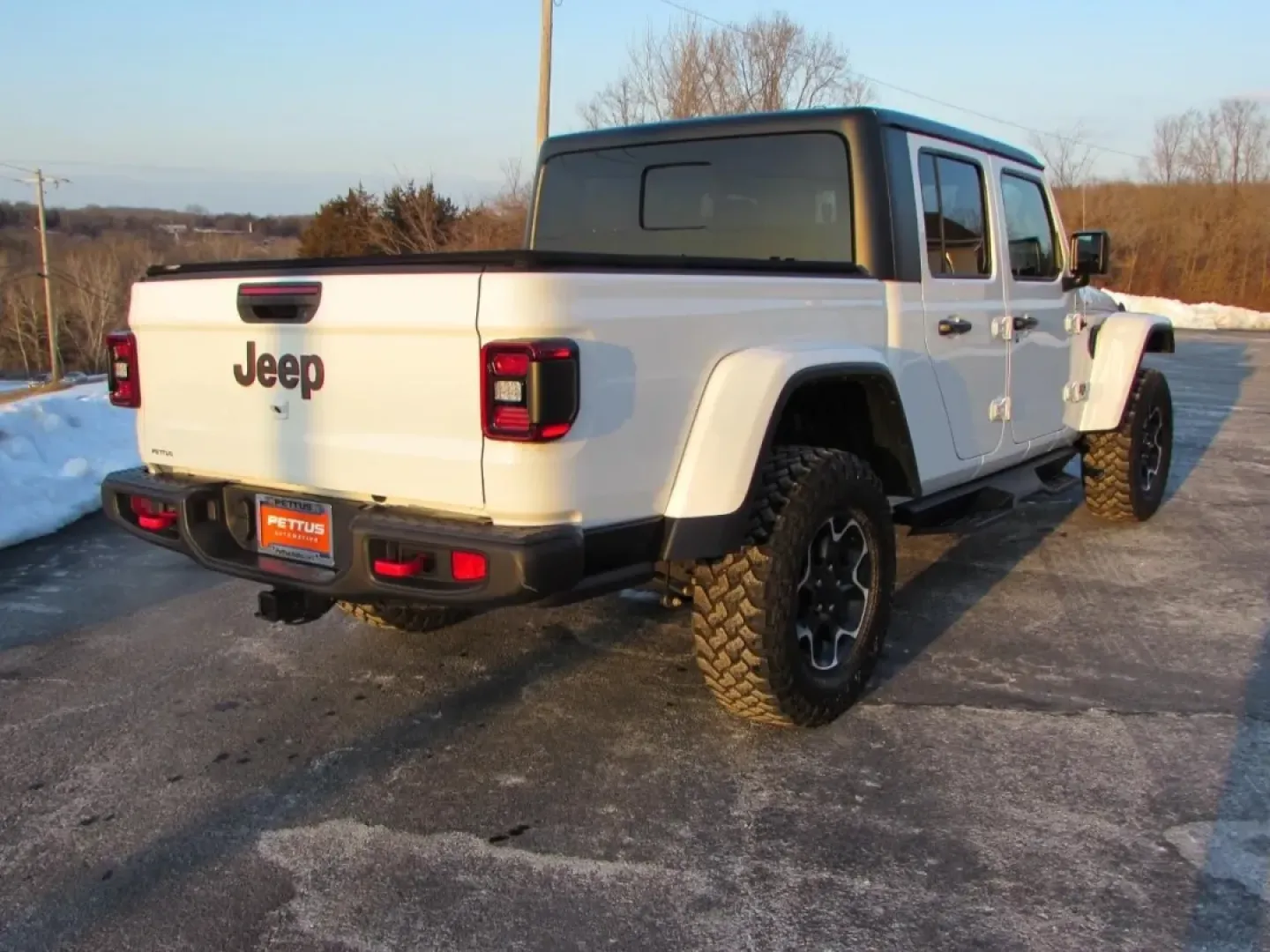 2023 /Black Jeep Gladiator Rubicon (1C6JJTBGXPL) with an 3.6L V6 DOHC 24V engine, 6M transmission, located at 12830 Highway 21, De Soto, MO, 63020, (636) 337-7777, 38.153099, -90.573624 - ### Unleash Your Adventurous Spirit with the 2023 Jeep Gladiator Rubicon!<br /> <br /> Are you ready to elevate your outdoor experiences and weekend getaways? Look no further than the 2023 Jeep Gladiator Rubicon, a versatile truck designed for those who crave adventure and practicality. This excepti - Photo#6