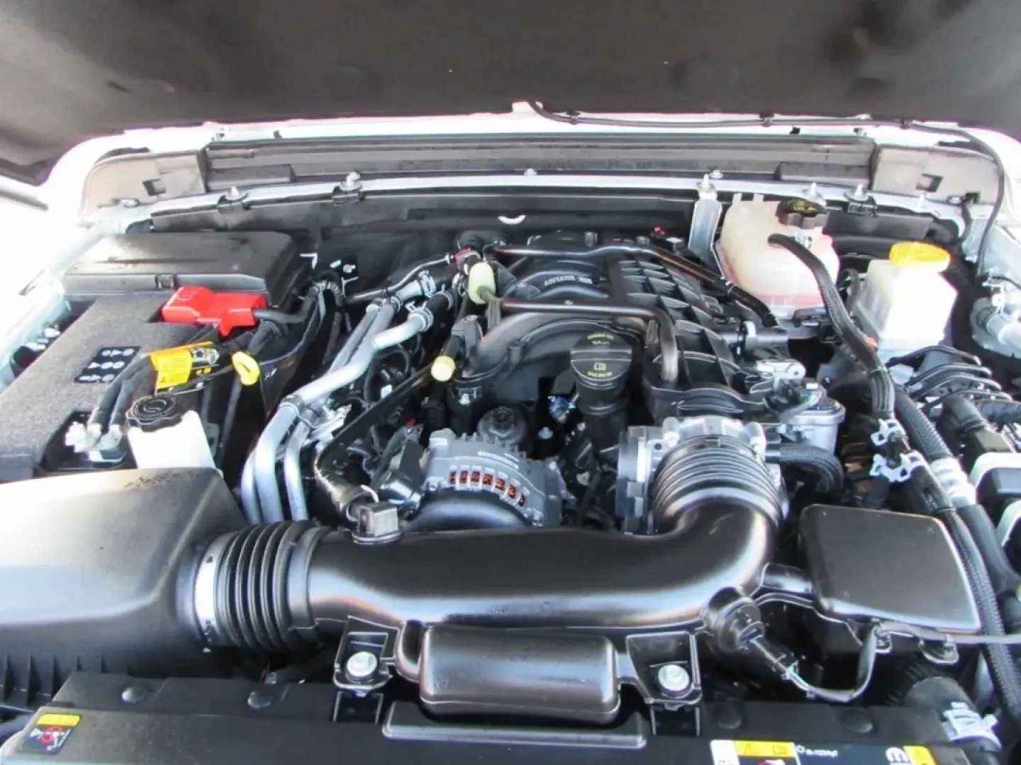 2023 /Black Jeep Gladiator Rubicon (1C6JJTBGXPL) with an 3.6L V6 DOHC 24V engine, 6M transmission, located at 12830 Highway 21, De Soto, MO, 63020, (636) 337-7777, 38.153099, -90.573624 - ### Unleash Your Adventurous Spirit with the 2023 Jeep Gladiator Rubicon!<br /> <br /> Are you ready to elevate your outdoor experiences and weekend getaways? Look no further than the 2023 Jeep Gladiator Rubicon, a versatile truck designed for those who crave adventure and practicality. This excepti - Photo#8