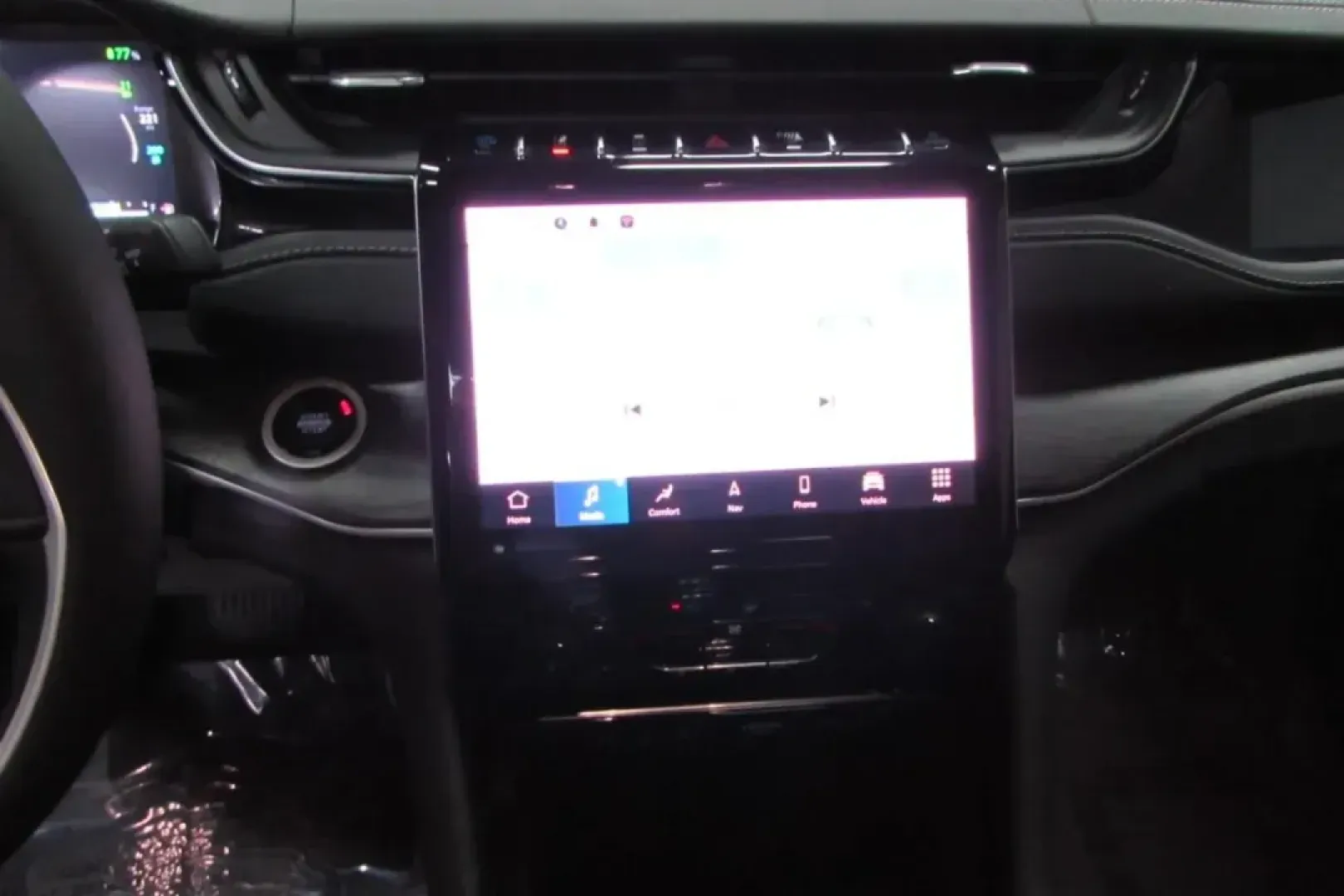 2022 /Global Black Leather Jeep Grand Cherokee 4xe (1C4RJYB60N8) with an Other engine, Automatic transmission, located at 12830 Highway 21, De Soto, MO, 63020, (636) 337-7777, 38.153099, -90.573624 - **Elevate Your Adventures with the 2022 Jeep Grand Cherokee 4xe!**<br /> <br /> Experience the perfect fusion of luxury and versatility with this stunning 2022 Jeep Grand Cherokee 4xe, designed for those who crave adventure without sacrificing comfort. Whether you're exploring the winding roads of t - Photo#18