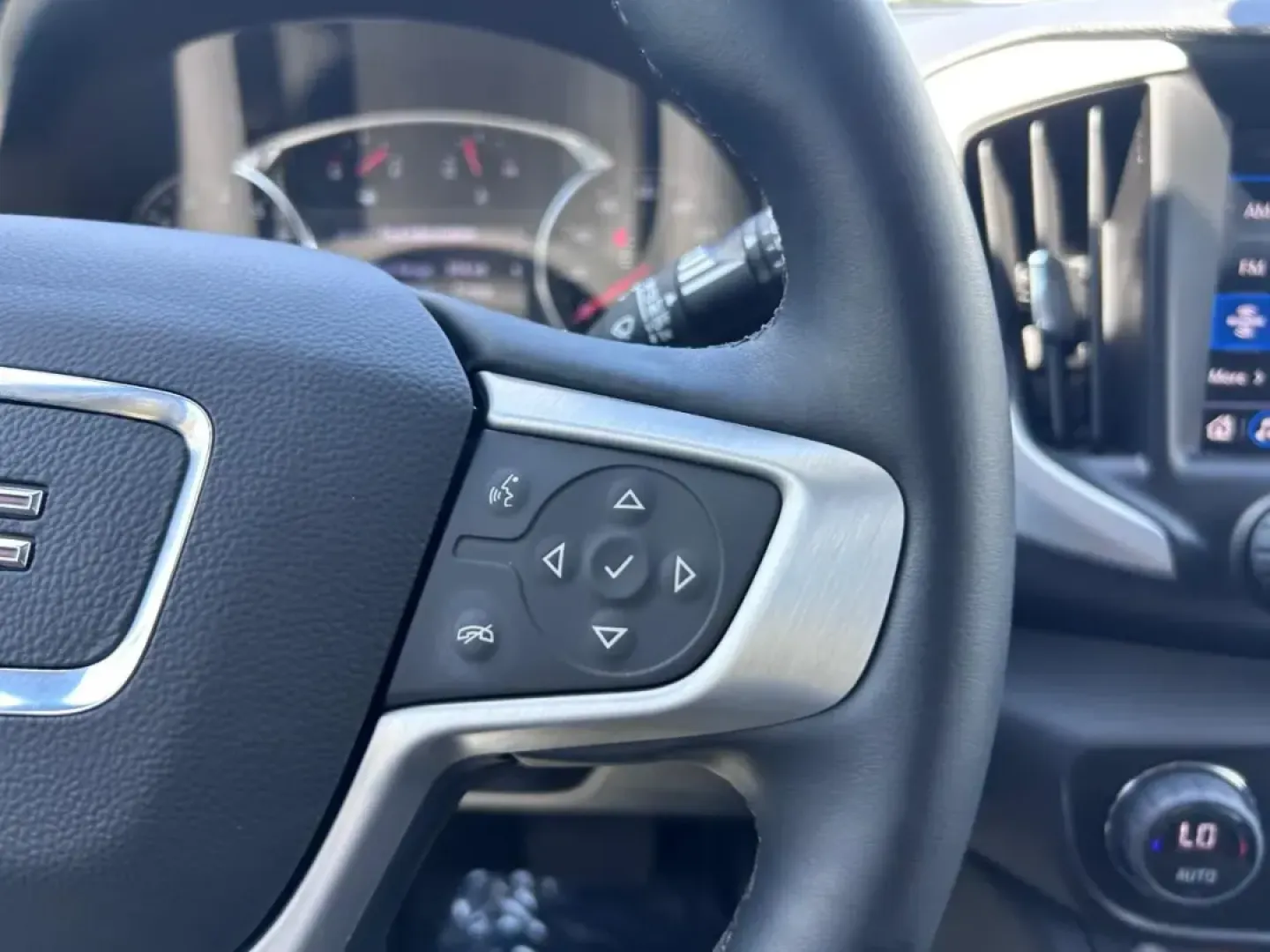 2024 /Jet Black Leather GMC Terrain SLT (3GKALVEG2RL) with an 1.5L Turbo DOHC 4-cylinder / SIDI / VVT engine, Automatic transmission, located at 970 Woodlawn Dr., Farmington, MO, 63640, (573) 431-7800, 37.825642, -90.468674 - If you're in the market for a versatile and stylish vehicle that can handle everything from daily commutes to weekend adventures, the 2024 GMC Terrain SLT is the perfect choice for you. This compact SUV combines a sleek design with impressive technology and safety features, making it an ideal option - Photo#13