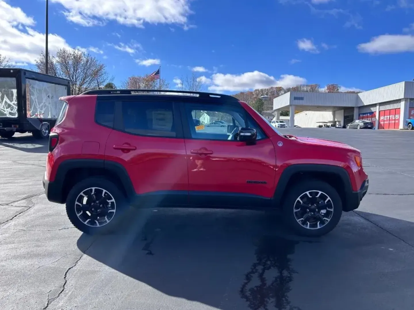 2023 /Black Cloth Jeep Renegade Trailhawk (ZACNJDC17PP) with an 1.3L I4 Turbo MAIR DI engine, Automatic transmission, located at 970 Woodlawn Dr., Farmington, MO, 63640, (573) 431-7800, 37.825642, -90.468674 - Embark on your next adventure with the remarkable 2023 Jeep Renegade Trailhawk, available now at Pettus CDJR Farmington, your trusted OEM dealership located at 970 Woodlawn Drive, Farmington, MO 63640. This versatile crossover is perfect for growing families, weekend adventurers, or anyone looking f - Photo#0