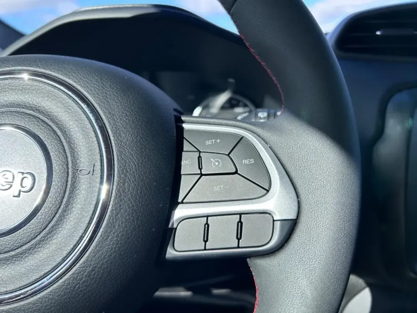2023 /Black Cloth Jeep Renegade Trailhawk (ZACNJDC17PP) with an 1.3L I4 Turbo MAIR DI engine, Automatic transmission, located at 970 Woodlawn Dr., Farmington, MO, 63640, (573) 431-7800, 37.825642, -90.468674 - Embark on your next adventure with the remarkable 2023 Jeep Renegade Trailhawk, available now at Pettus CDJR Farmington, your trusted OEM dealership located at 970 Woodlawn Drive, Farmington, MO 63640. This versatile crossover is perfect for growing families, weekend adventurers, or anyone looking f - Photo#11