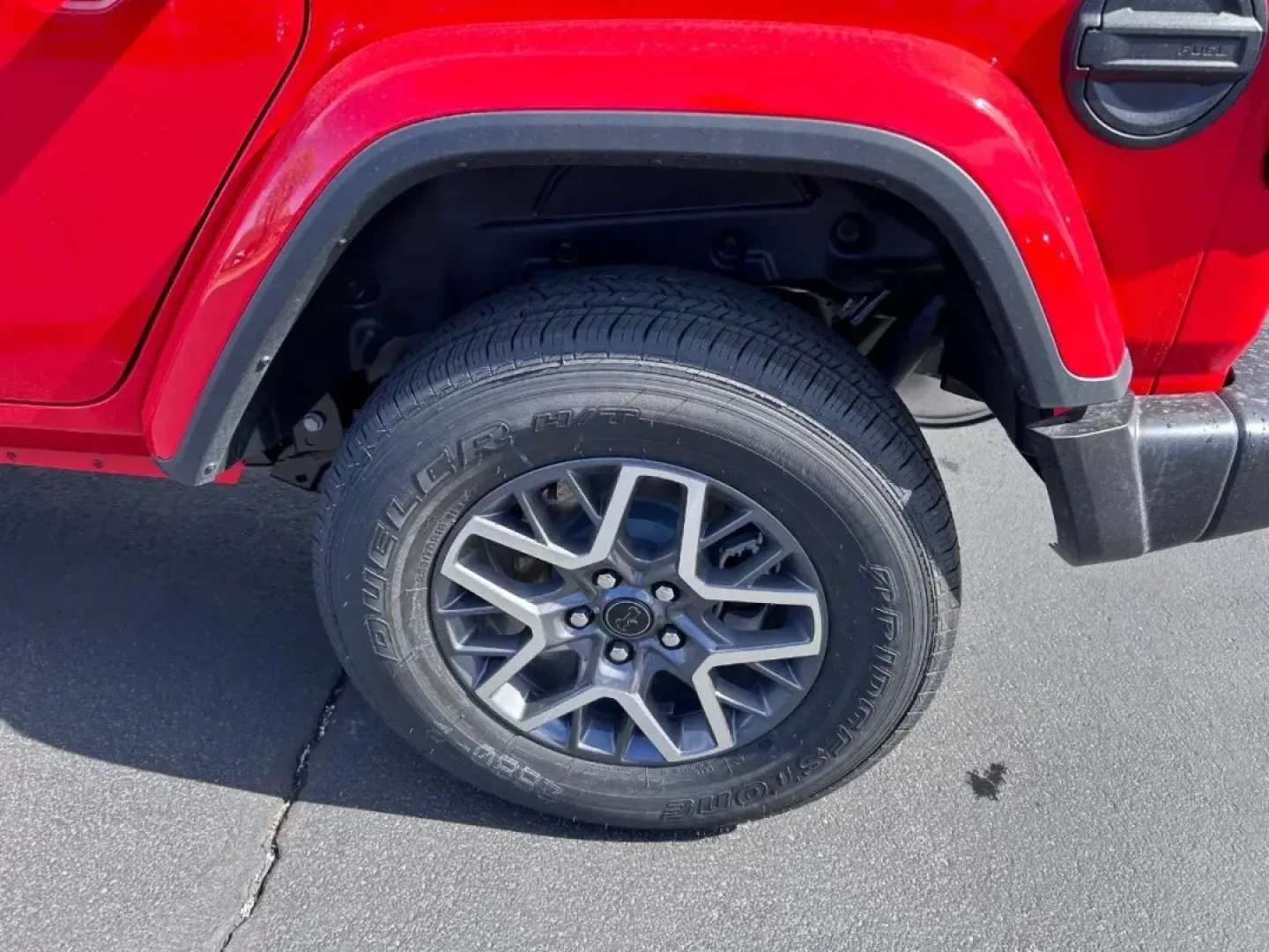 2025 /Black Leather Jeep Wrangler Sahara (1C4PJXEN5SW) with an 2.0L I4 DOHC DI Turbo engine, Automatic transmission, located at 970 Woodlawn Dr., Farmington, MO, 63640, (573) 431-7800, 37.825642, -90.468674 - **Adventure Awaits: Discover the 2025 Jeep Wrangler Sahara at Pettus CDJR Farmington!**<br /> <br /> Are you ready to elevate your outdoor adventures or make your daily commute a thrilling experience? The 2025 Jeep Wrangler Sahara is the ultimate SUV that perfectly combines rugged capability with mo - Photo#4